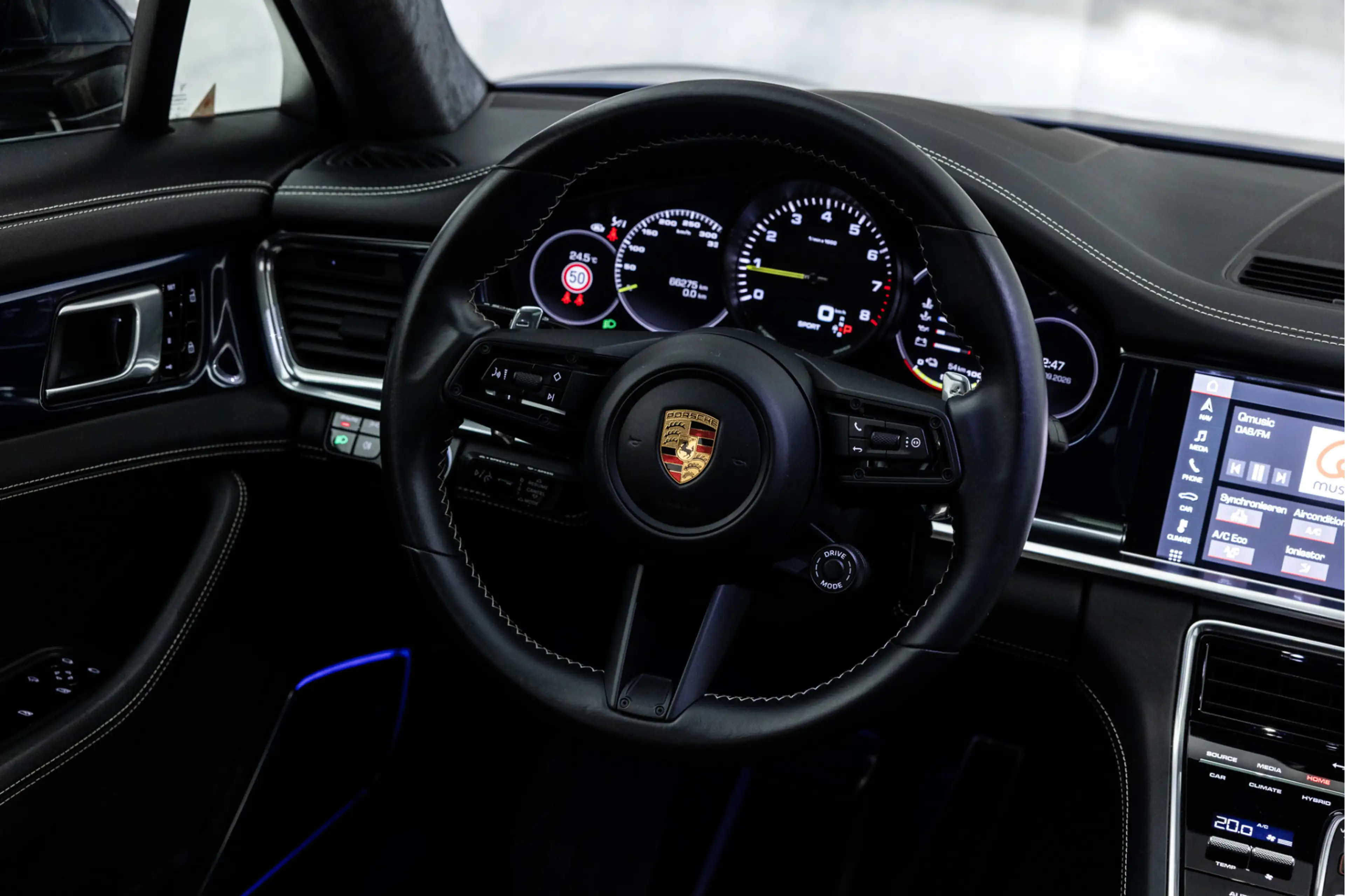 Porsche Panamera 2.9 4S E-Hybrid | Pano | Achterasstuing | Stoelven — photo 25