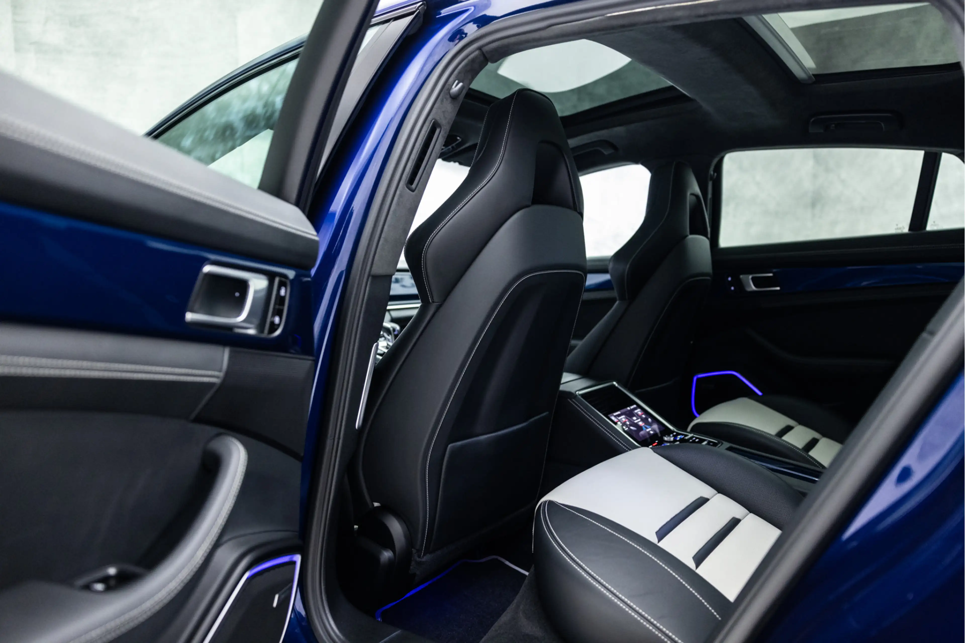 Porsche Panamera 2.9 4S E-Hybrid | Pano | Achterasstuing | Stoelven — photo 13