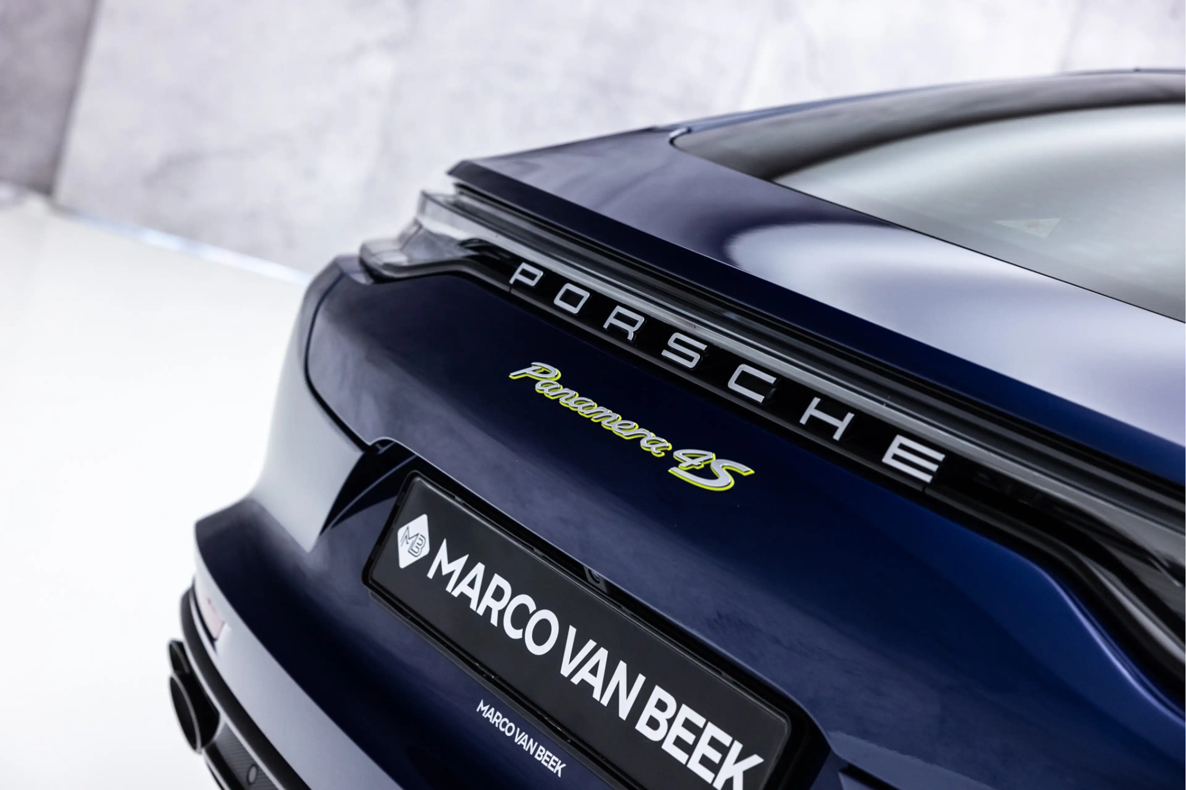 Porsche Panamera 2.9 4S E-Hybrid | Pano | Achterasstuing | Stoelven — photo 11