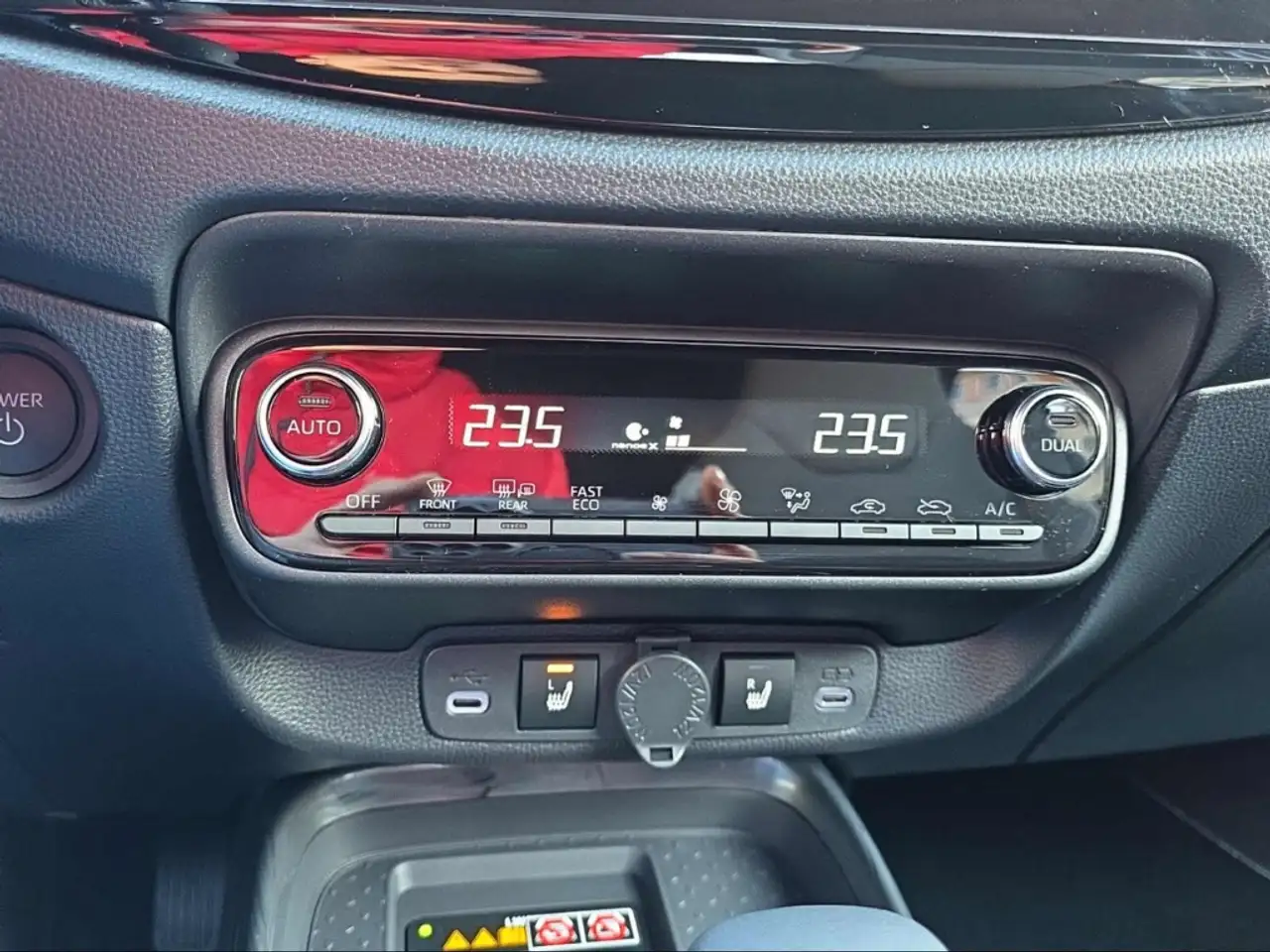 Toyota Aygo X GR Sport PDC Klima Keyless LED SHZ Spurhalteass. F 15