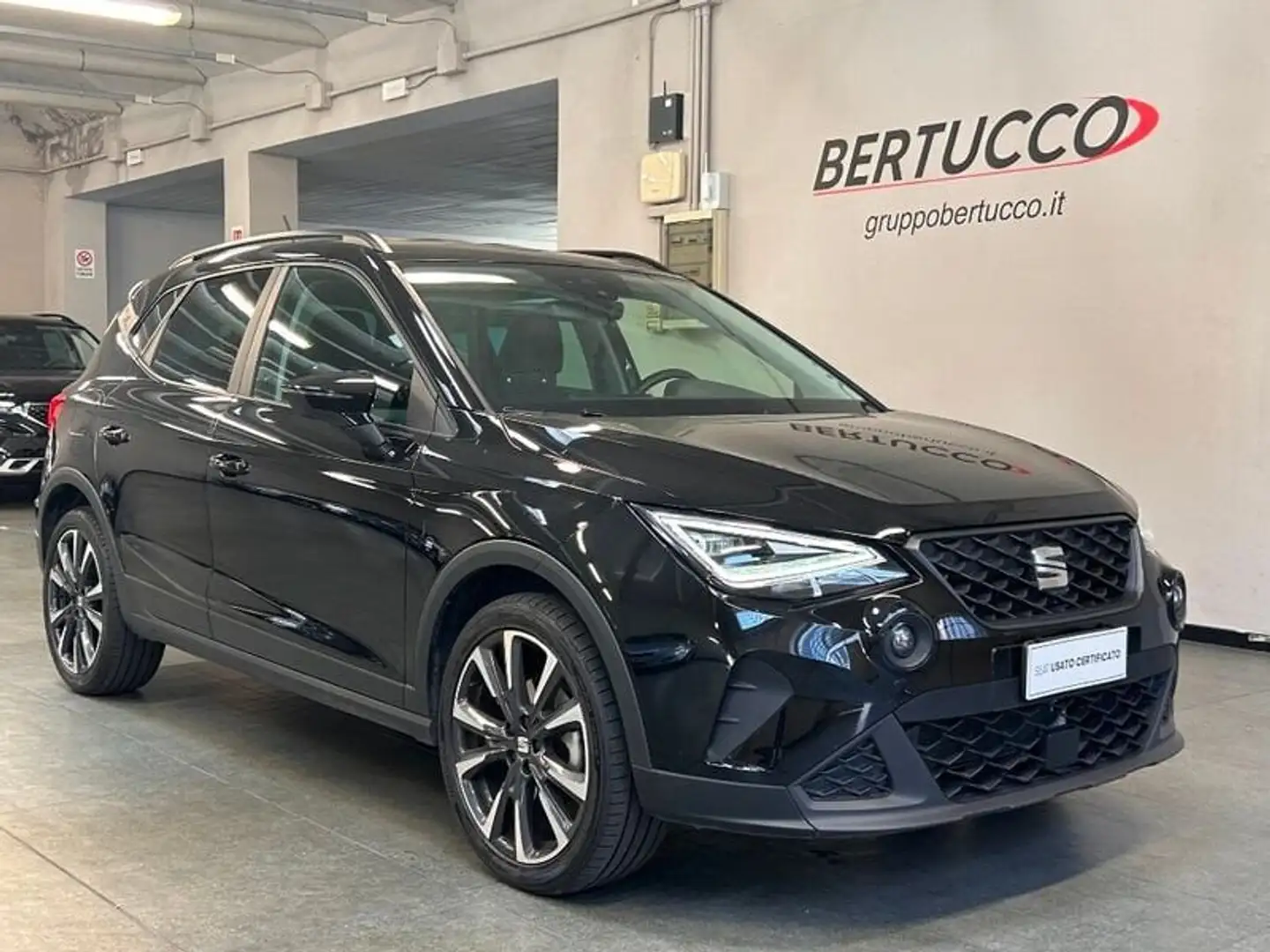 SEAT Arona 1.0 EcoTSI Black Edition Nero - 1