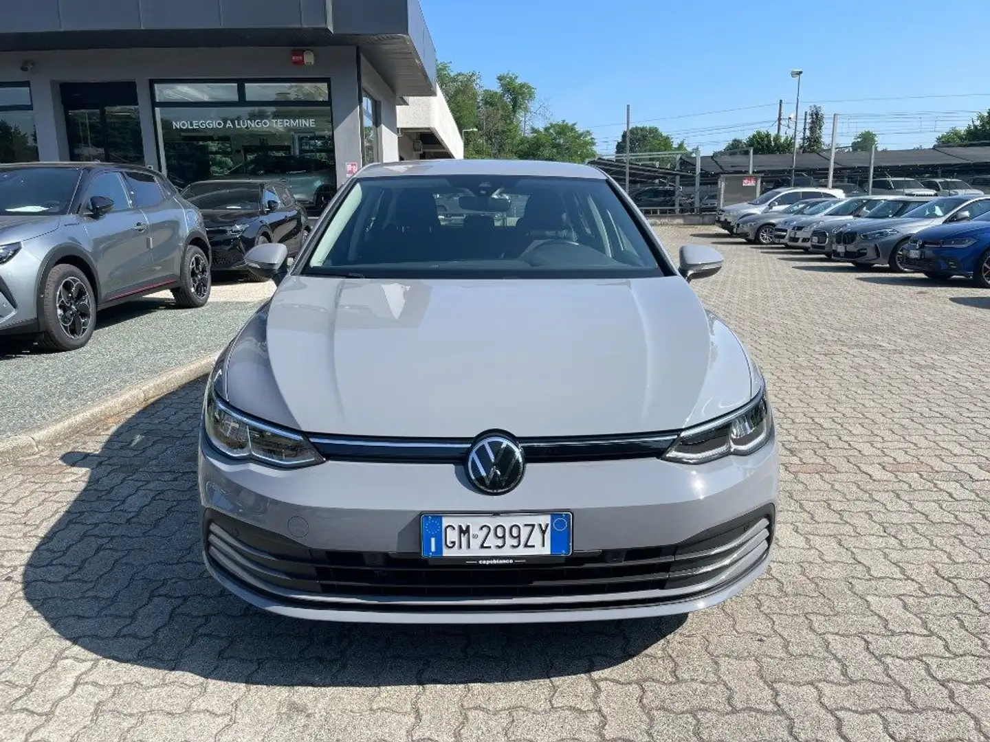 Volkswagen Golf 1.0 eTSI EVO DSG Life Gris - 2