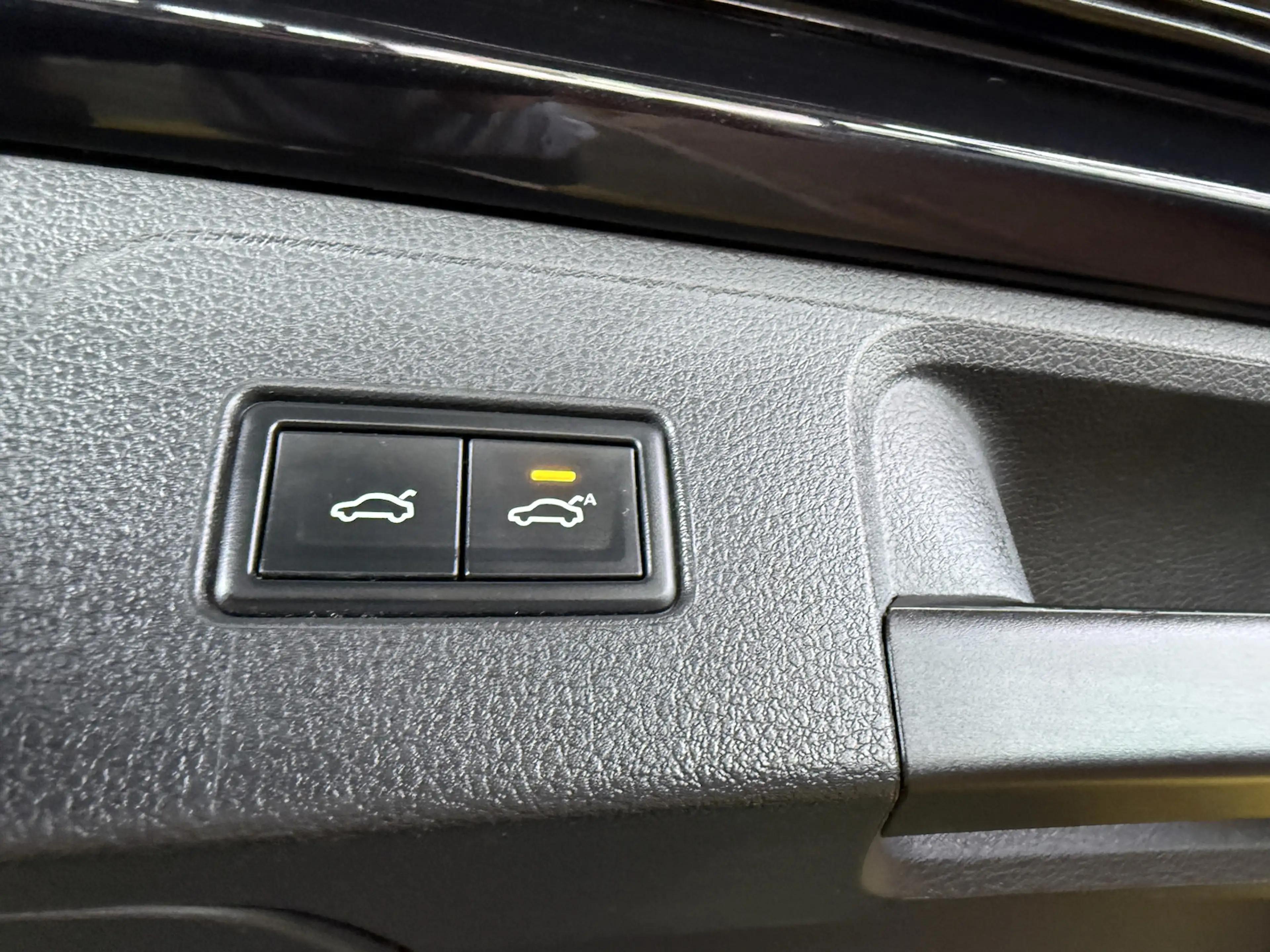 Volkswagen Passat Alltrack 2,0 TDI 4M DSG Navi*360*Pano*AHK — photo 9