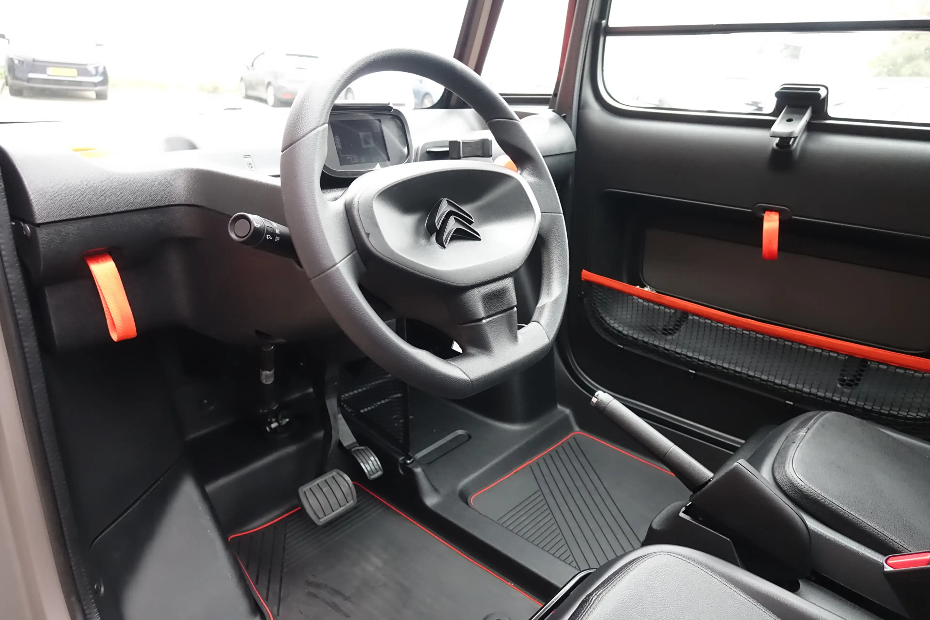 Citroen Ami Brommobiel MY Colour Nieuwstaat Brommobiel, mokka — photo 11