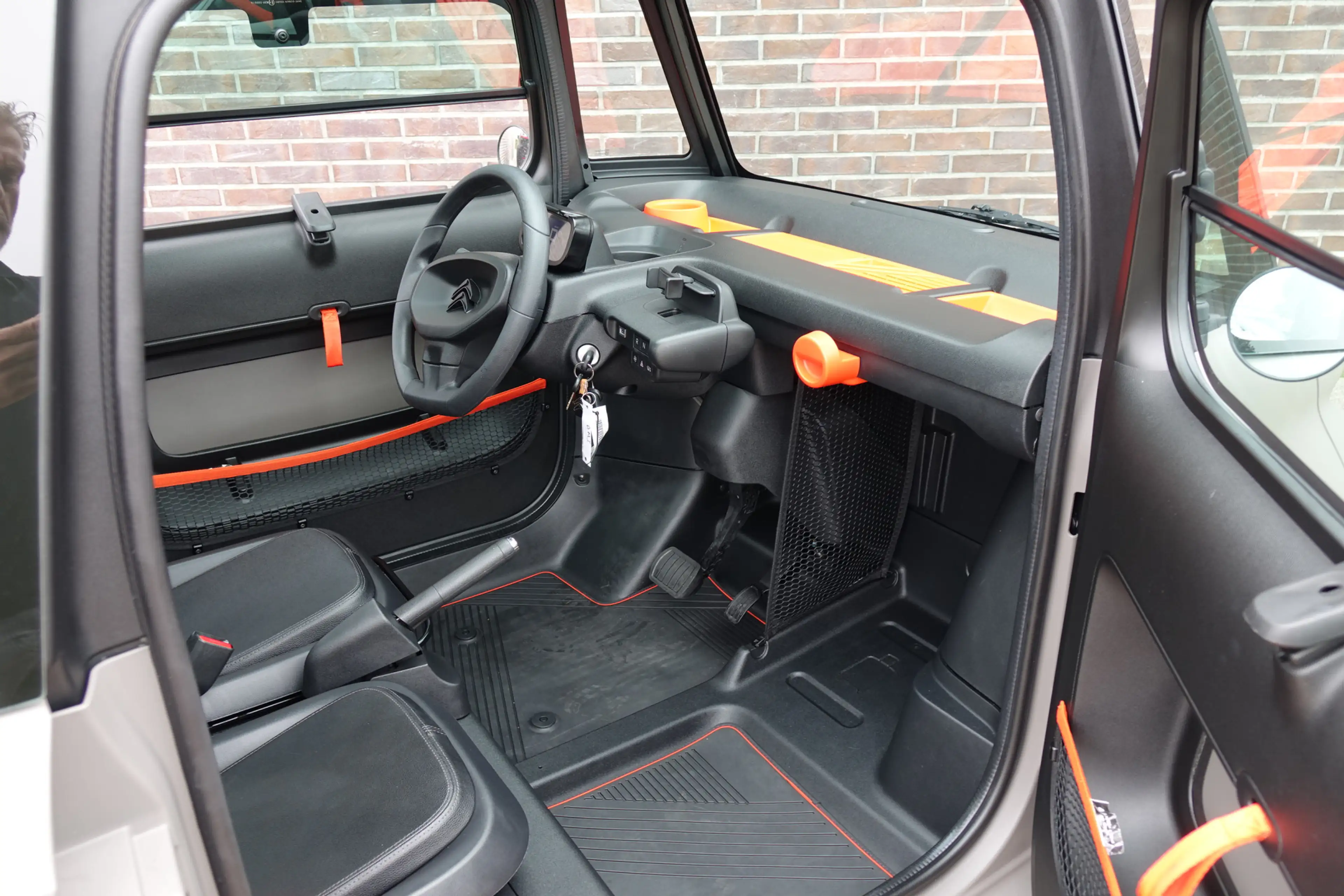 Citroen Ami Brommobiel MY Colour Nieuwstaat Brommobiel, mokka — photo 12