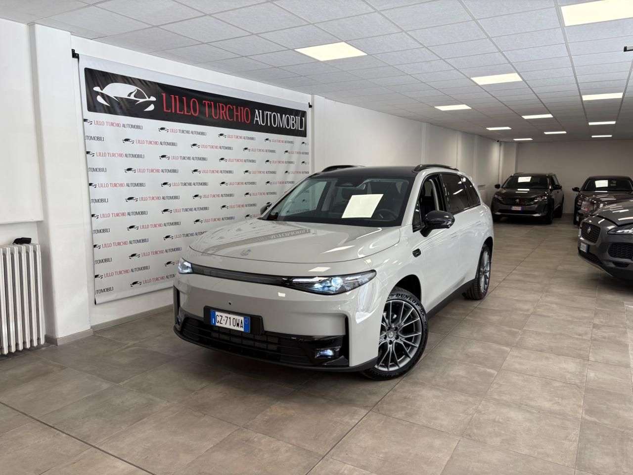 Leapmotor C10 REEV 158kW Design Plug-In Hybrid PREZZO REALE