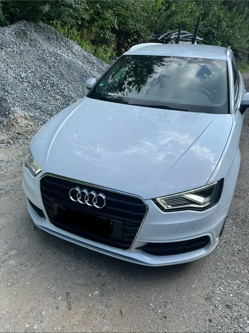 Audi A3 1.6 TDI Sportback (clean diesel) S line Sportpaket Weiß - 1
