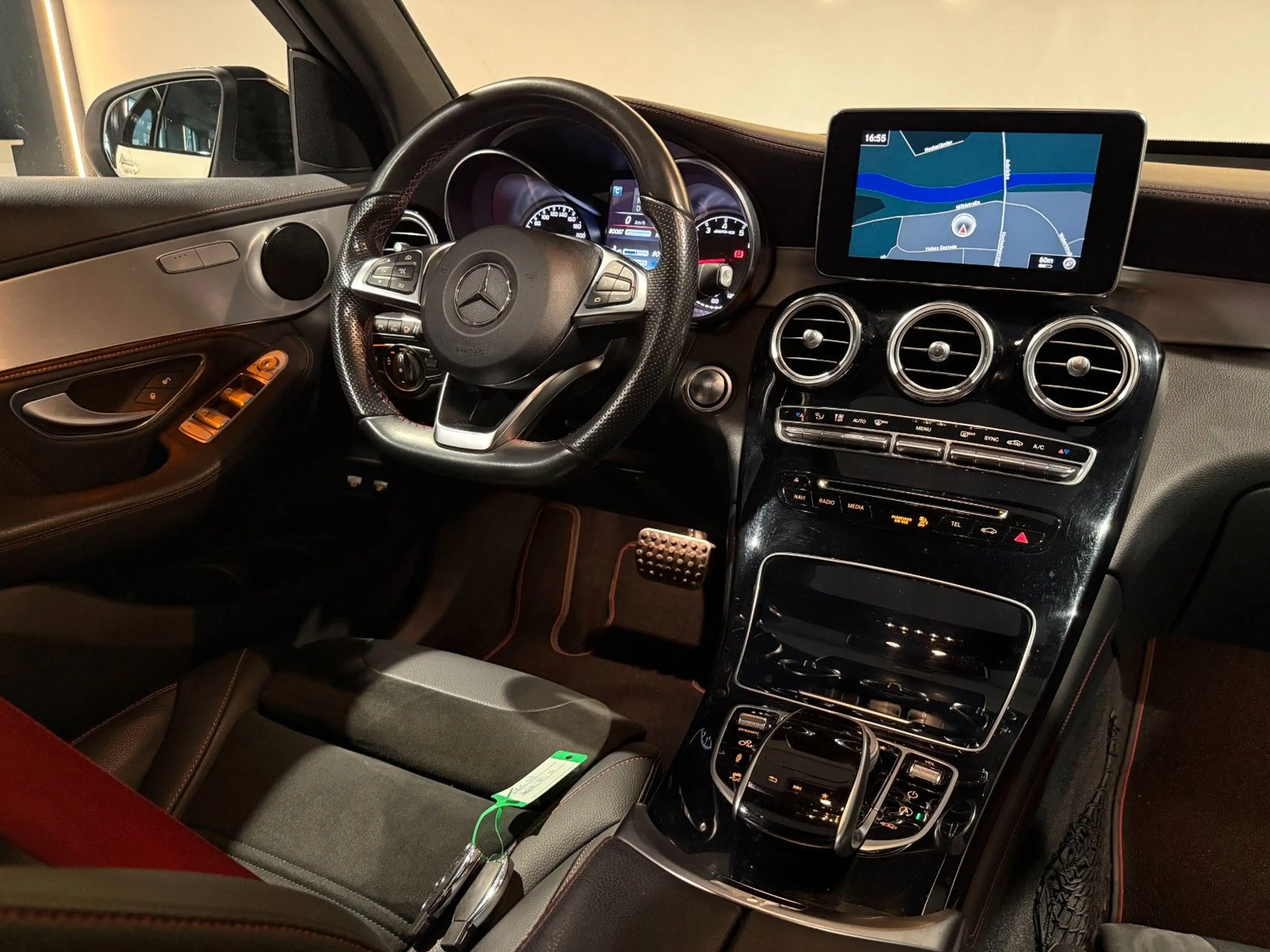 Mercedes-Benz GLC 43 AMG 4M|Pano|Night|Head-up|360°|21 Zoll| — photo 12