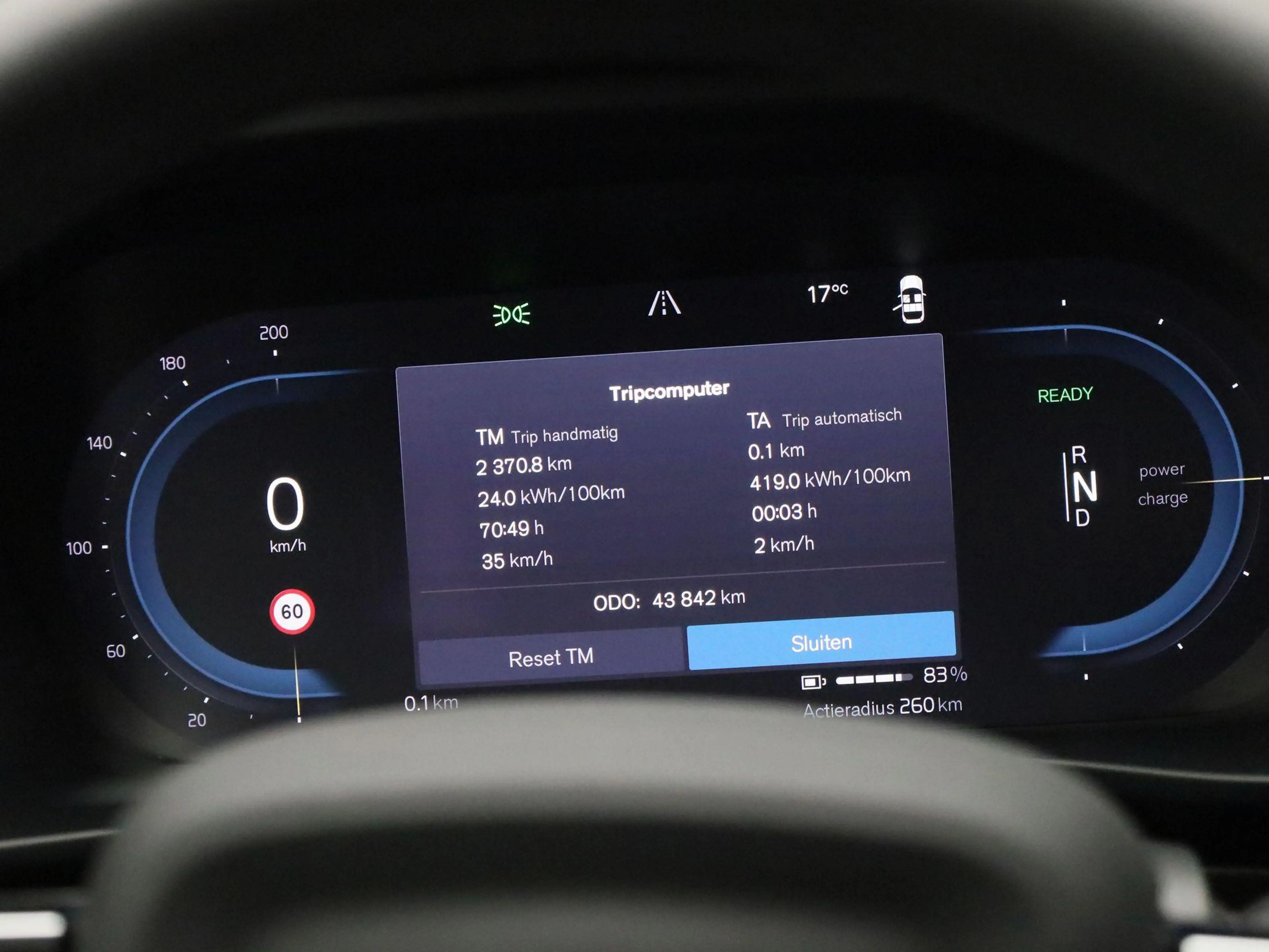Volvo C40 Recharge Core SoH 93,43% | Camera | Carplay | Pano — photo 10