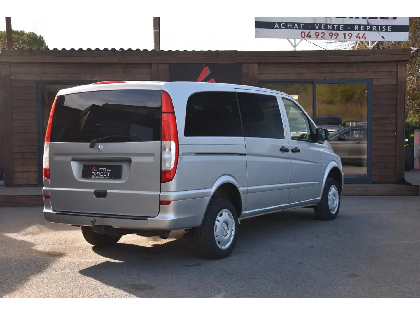 Mercedes-Benz Vito Vito Long 3.05t 113 CDI BlueEfficiency - BVA  COMBI - BM 639 Long PHASE 2 Gris - 2