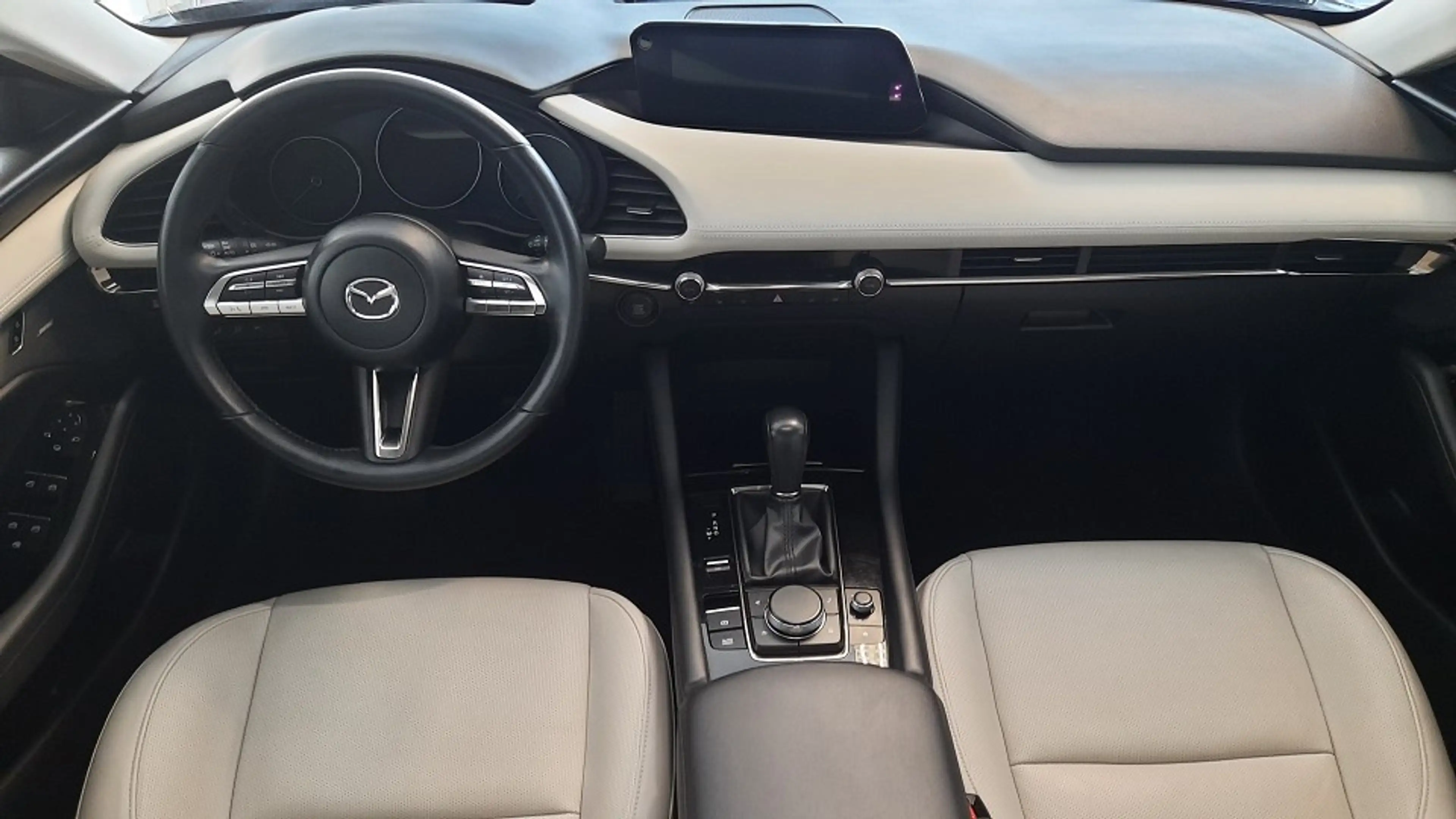 Mazda 3 SKYACTIV-X 2.0 M Hybrid Selection *Premium*Leder*N — photo 5