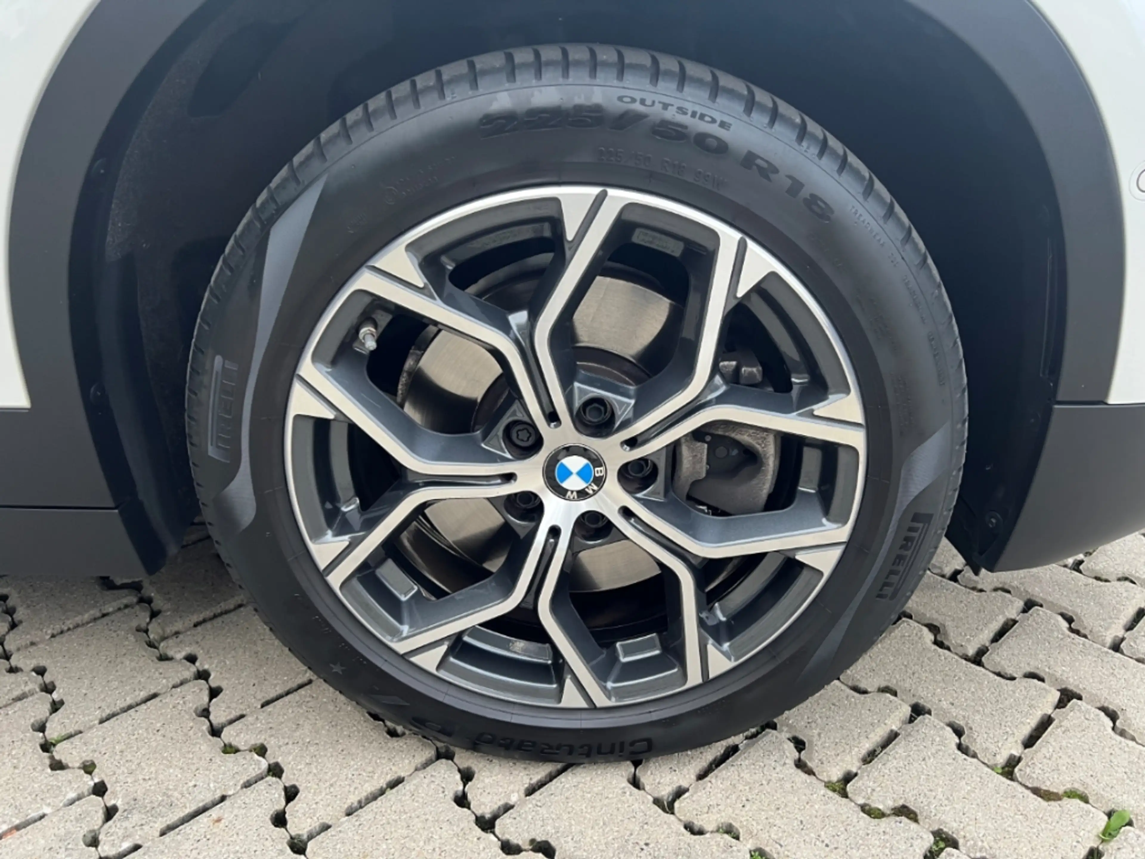 BMW X2 sDrive20iA HUD AHK-abnehmbar AHK Navi LED El. Heck — photo 11