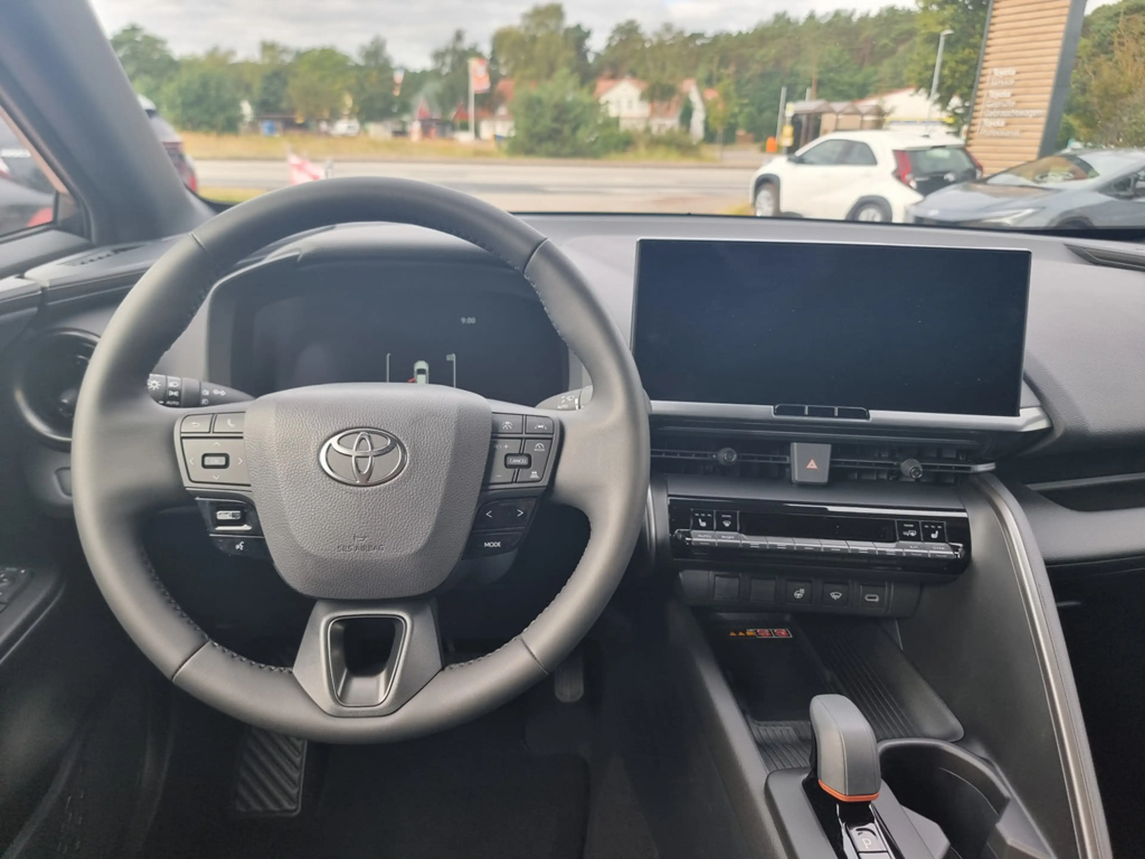 Toyota C-HR 2.0 Plug-In Hybrid FWD Teamplayer — photo 13