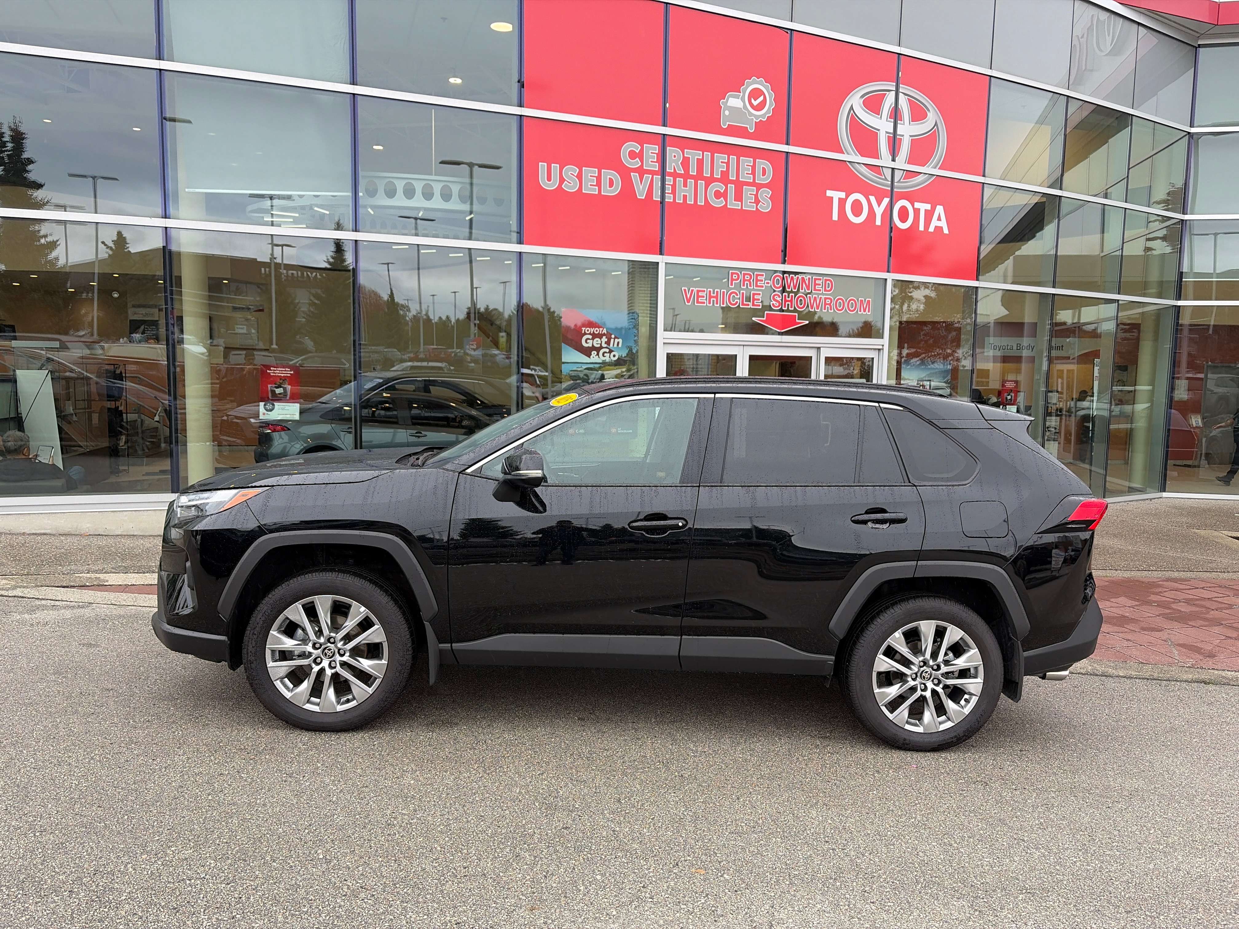 2025 Toyota RAV4