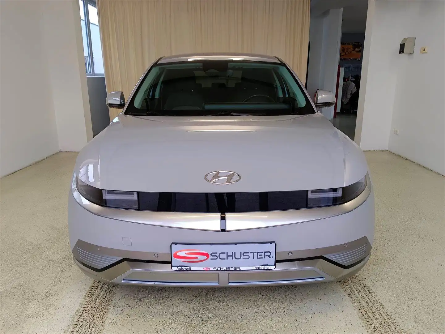 Hyundai IONIQ 5 Ioniq 5 Elektro 73kWh Plus Line Long Range Aut. Grau - 2