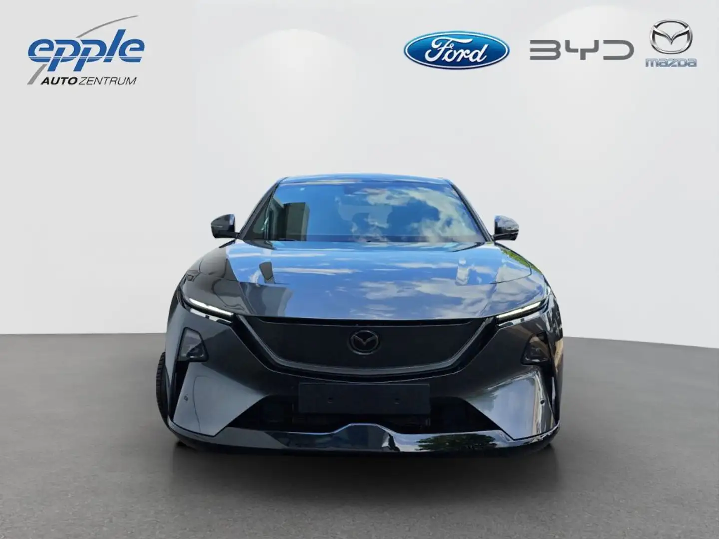 Mazda CX-6e Takumi Grau - 2