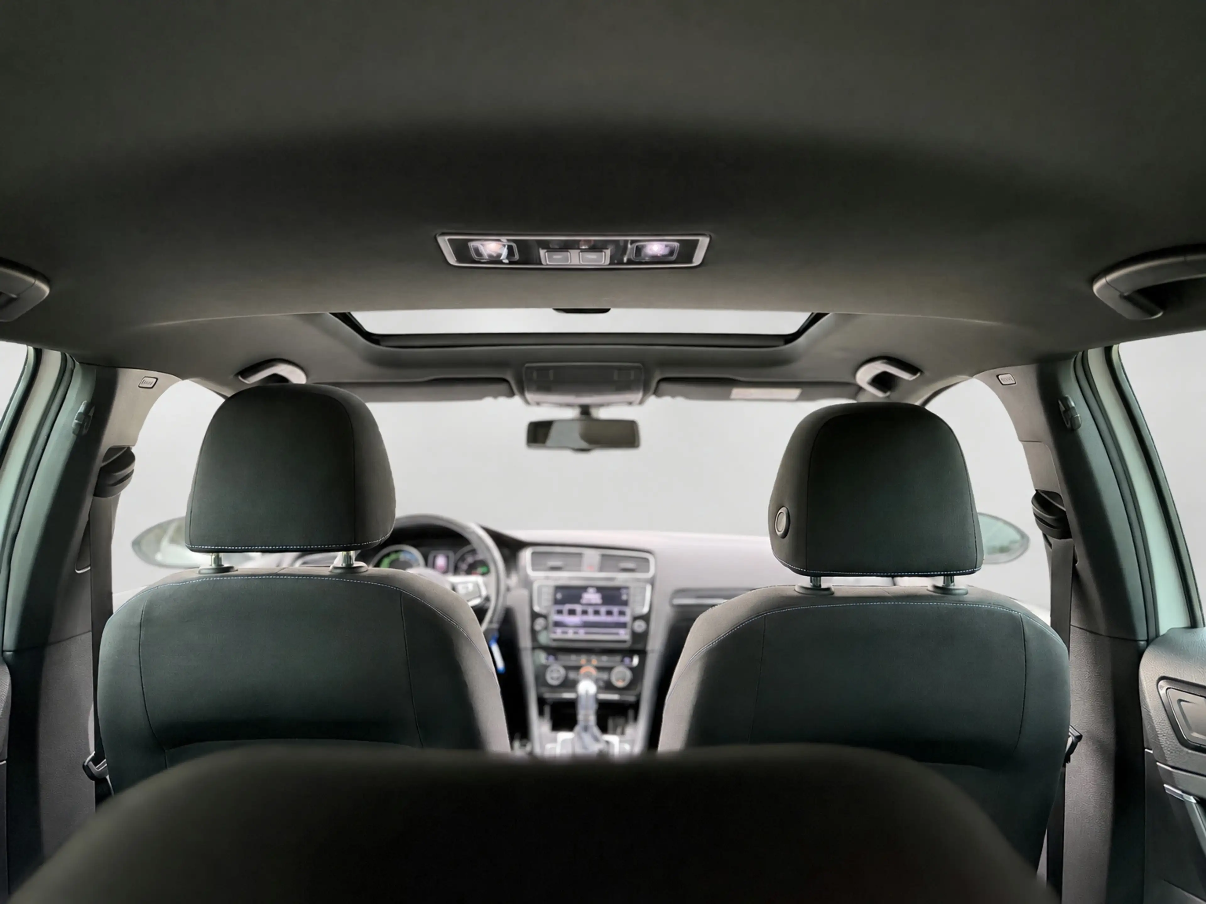 Volkswagen Golf GTE 1.4 TSI panoramadak, vele opties, Origineel NL aut — photo 8
