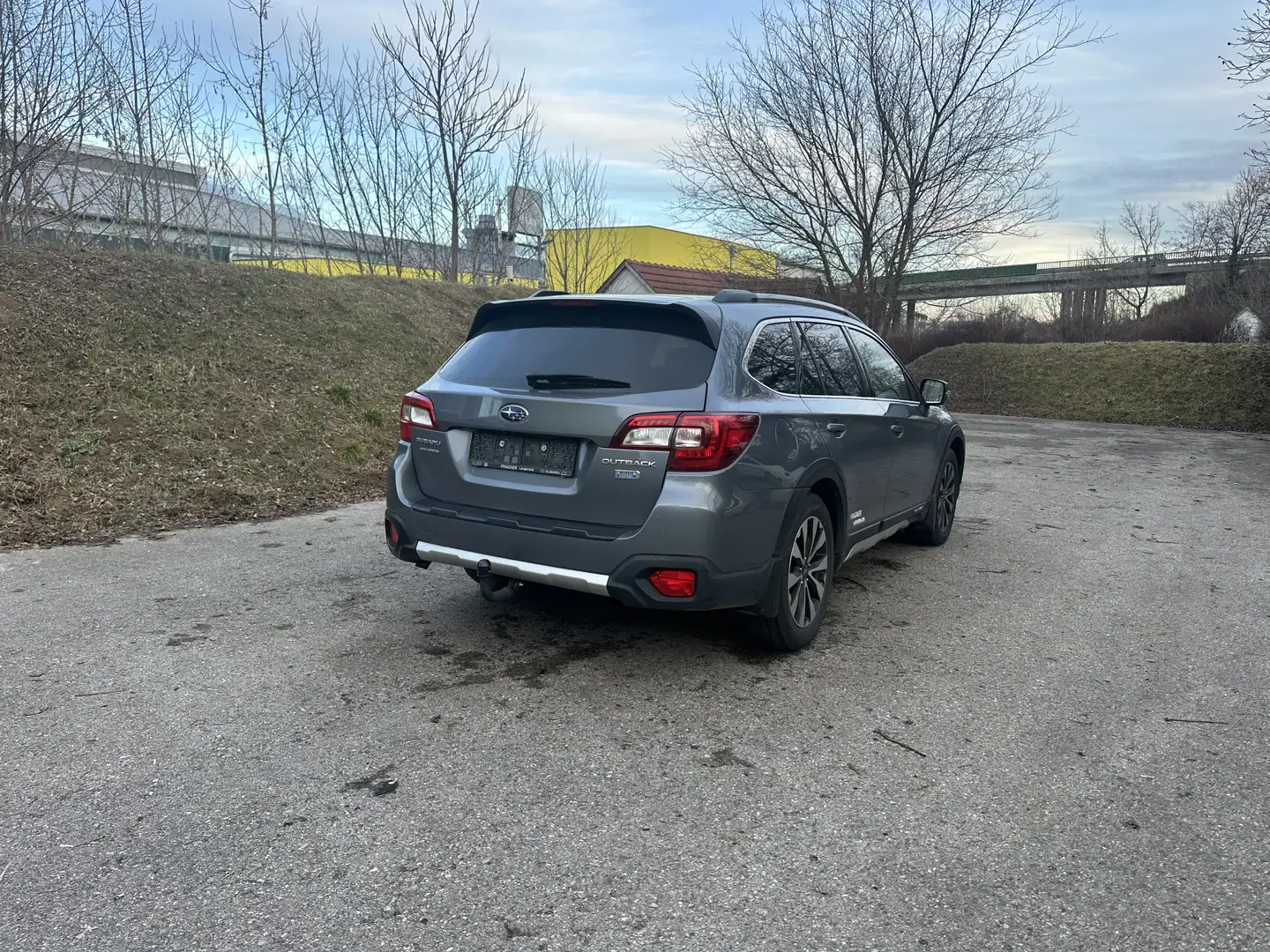 Subaru OUTBACK Touring Exclusiv - 2