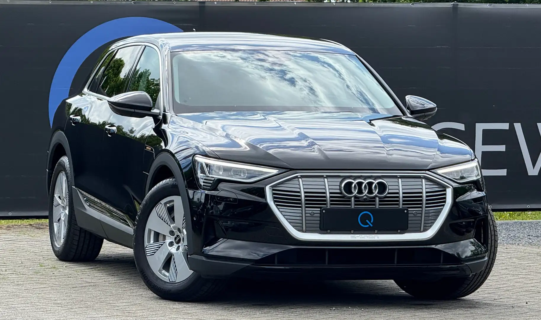 Audi e-tron 71 kWh 50 QUATTRO 360°CAM ACC LUCHTVERING TREKH Noir - 1