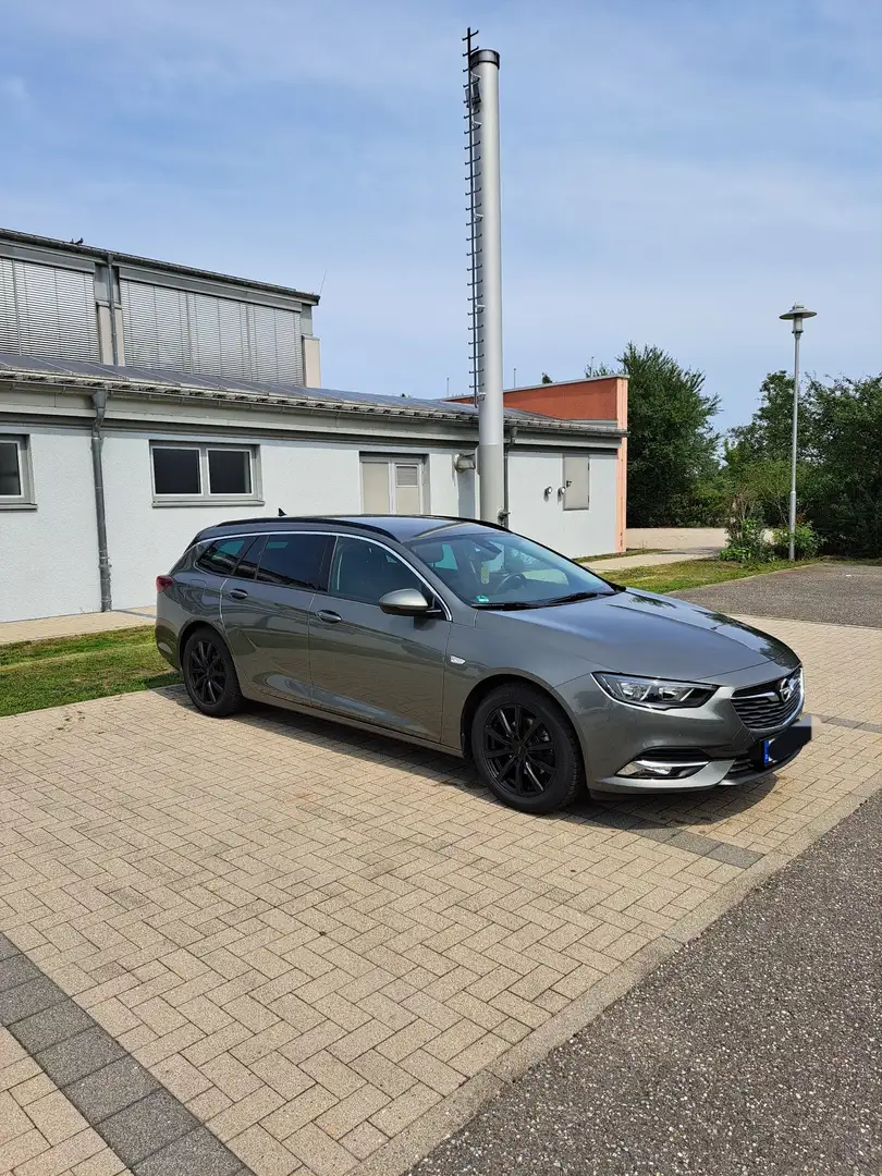 Opel Insignia Edition - 1