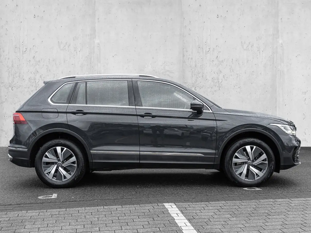 Volkswagen Tiguan 1.4 eTSI eHybrid DSG Elegance 6