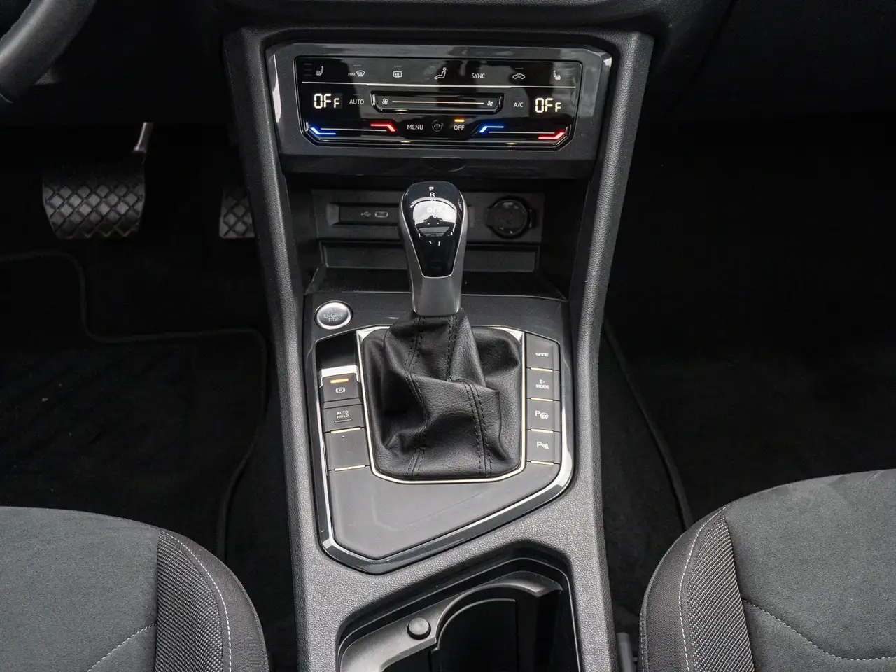 Volkswagen Tiguan 1.4 eTSI eHybrid DSG Elegance 16