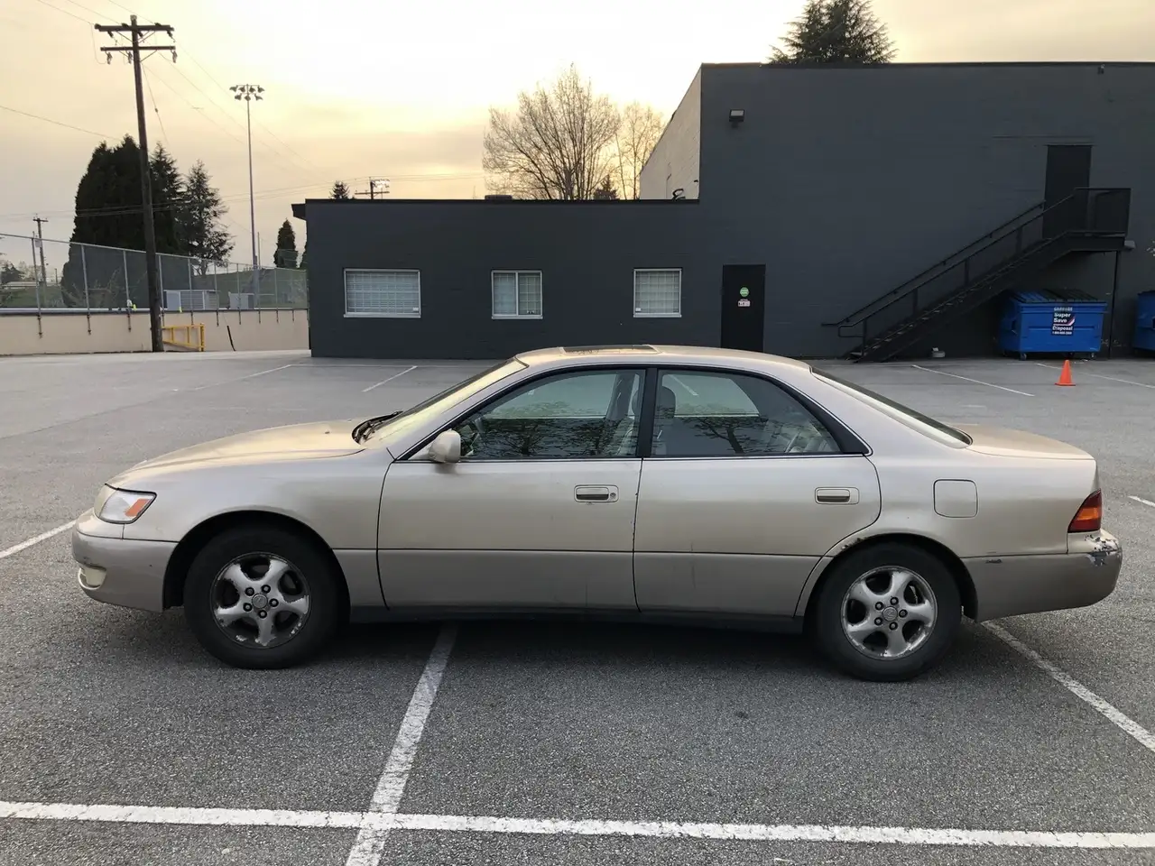 Lexus ES photo Lexus ES