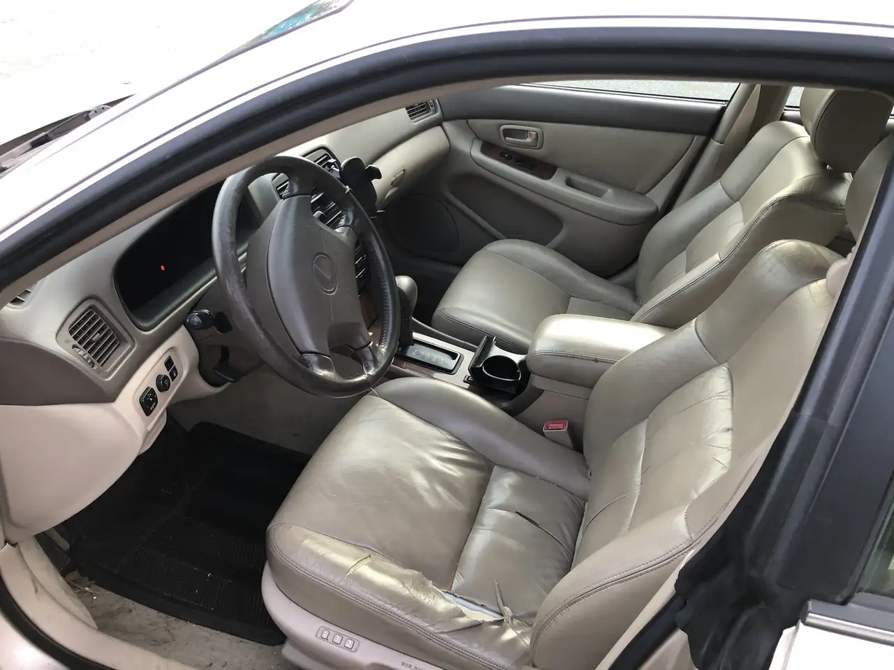 Lexus ES photo Lexus ES