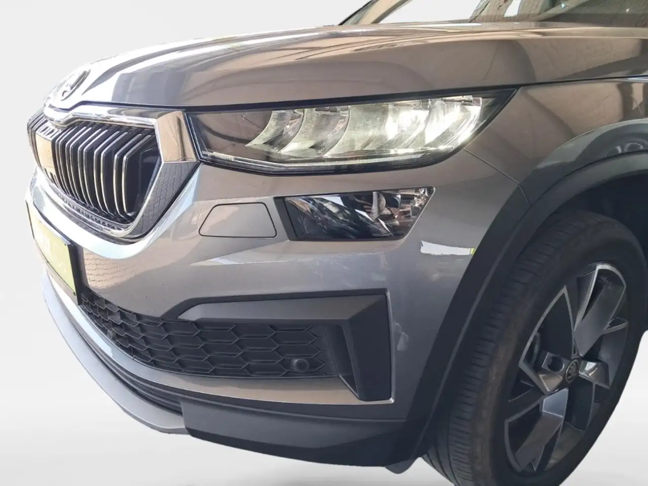 Skoda Kodiaq 1.5TSI DSG Style+LED+NAVI+PANO+7-SITZE, миниатюра 28