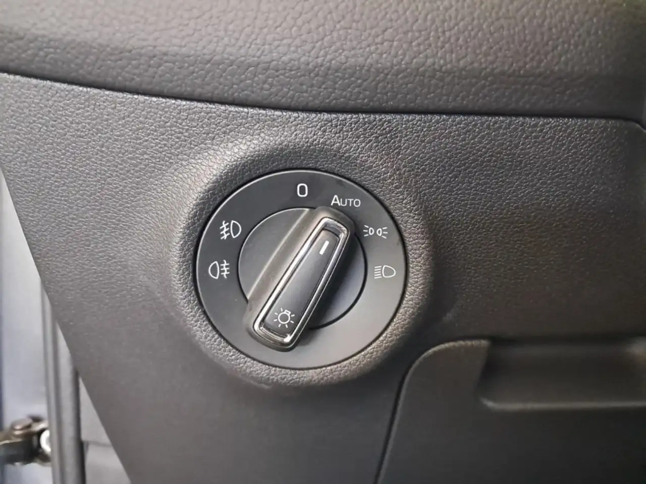Skoda Kodiaq 1.5TSI DSG Style+LED+NAVI+PANO+7-SITZE, миниатюра 19