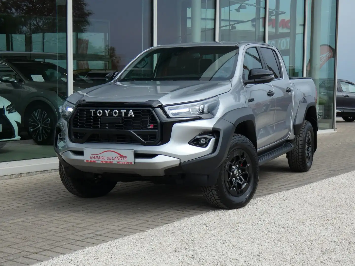 Toyota Hilux 2.8L Automaat *GR Sport 2* - € 51860+BTW Argent - 2