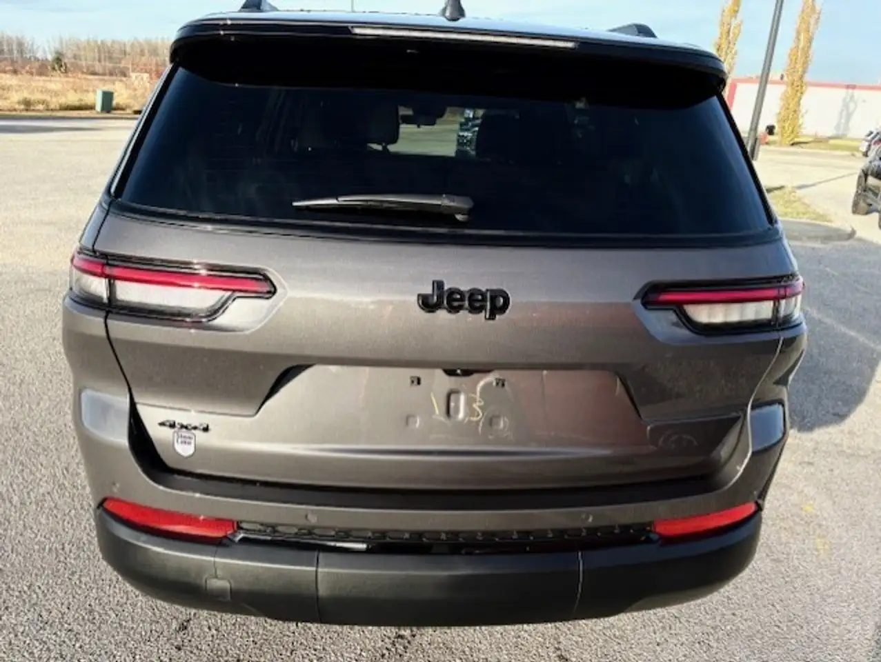 Jeep Grand Cherokee снимка Jeep Grand Cherokee
