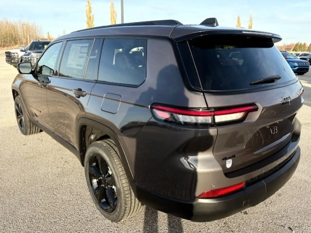 Jeep Grand Cherokee снимка Jeep Grand Cherokee
