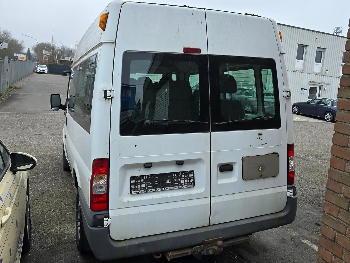 Ford Transit Bus Weiß - 2