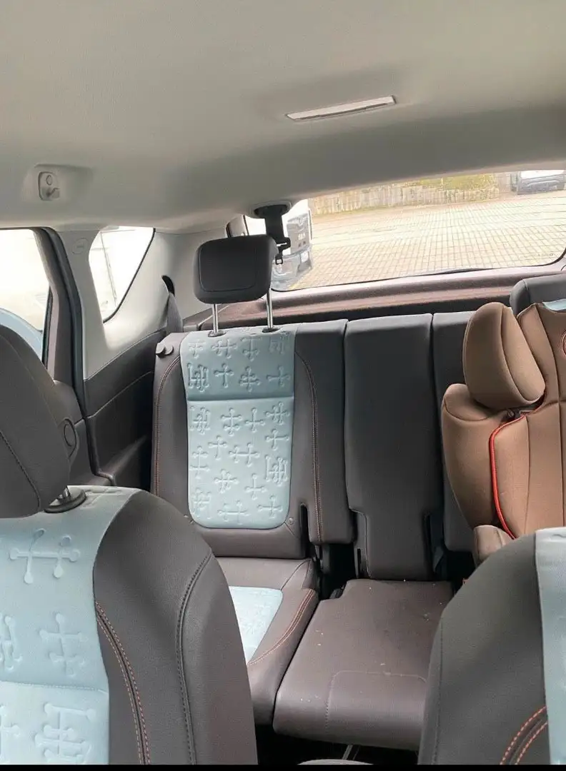 Opel Meriva Innovation Бежевый  - 2