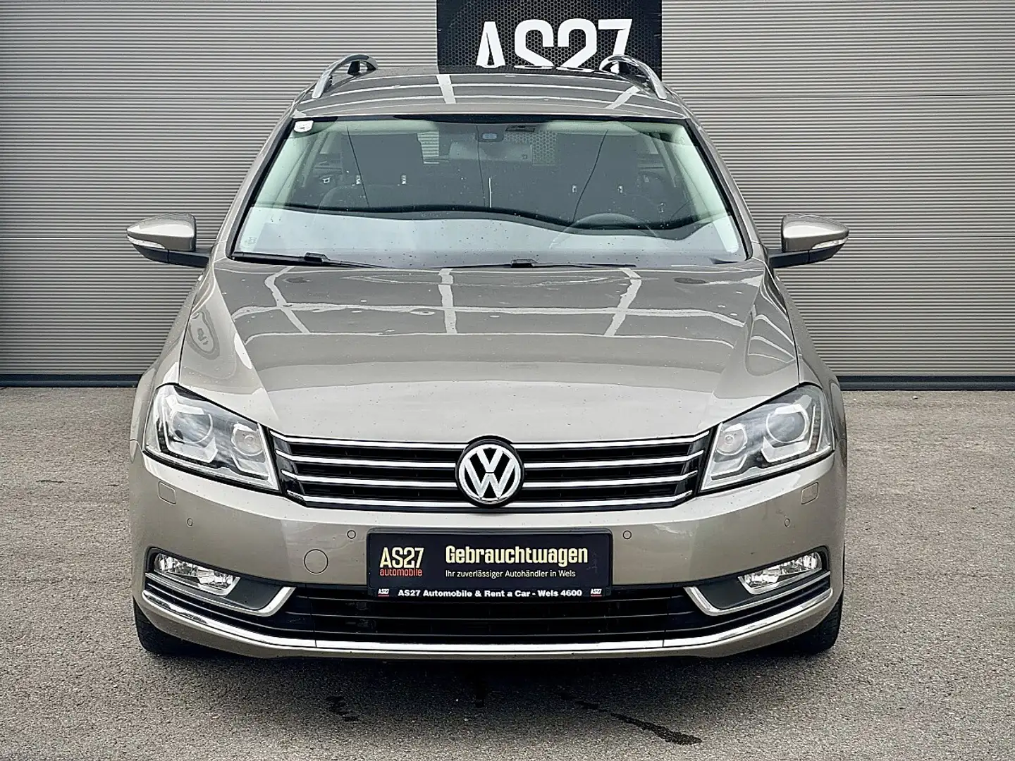Volkswagen Passat Variant Comfortline BMT 2,0 TDI DPF DSG Braun - 2