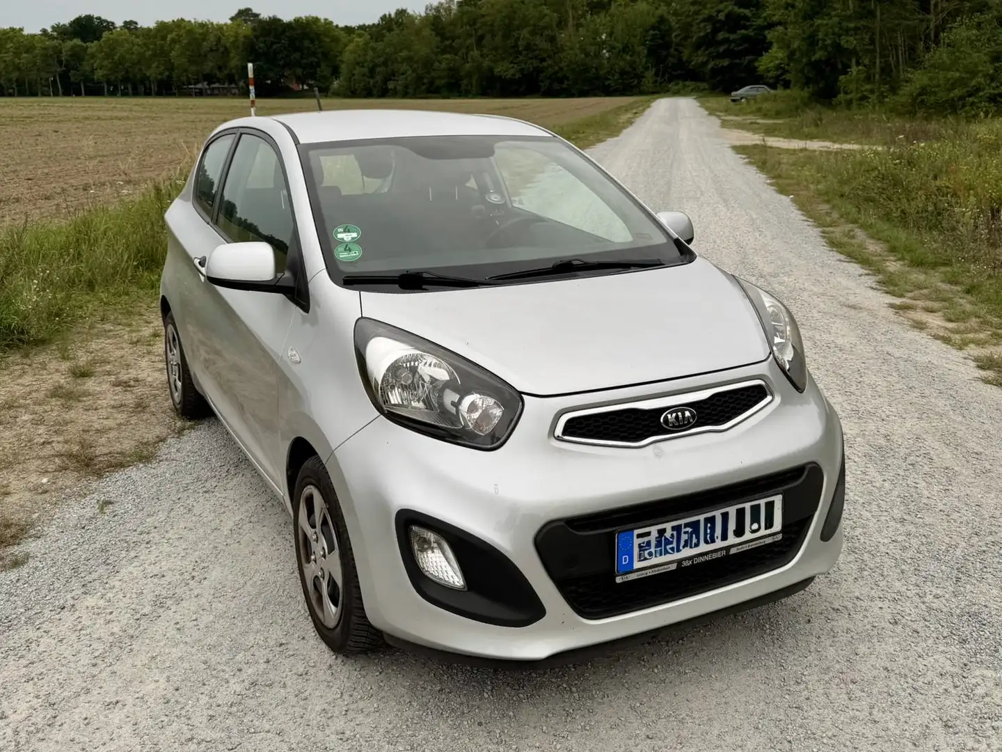 Kia Picanto Picanto 3-Türer 1.0 Fifa World Cup Edition - 2