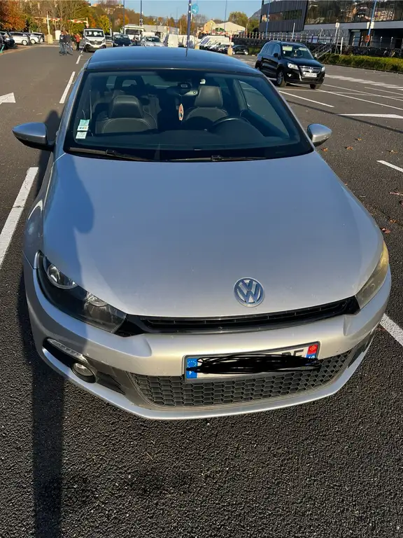 Volkswagen Scirocco 2009 из Европы — купить под ключ
