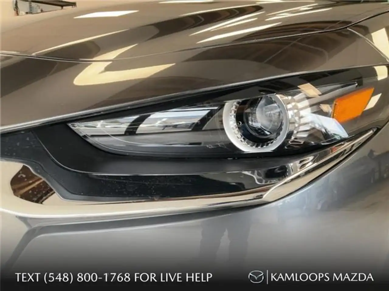 Mazda CX-30 photo Mazda CX-30