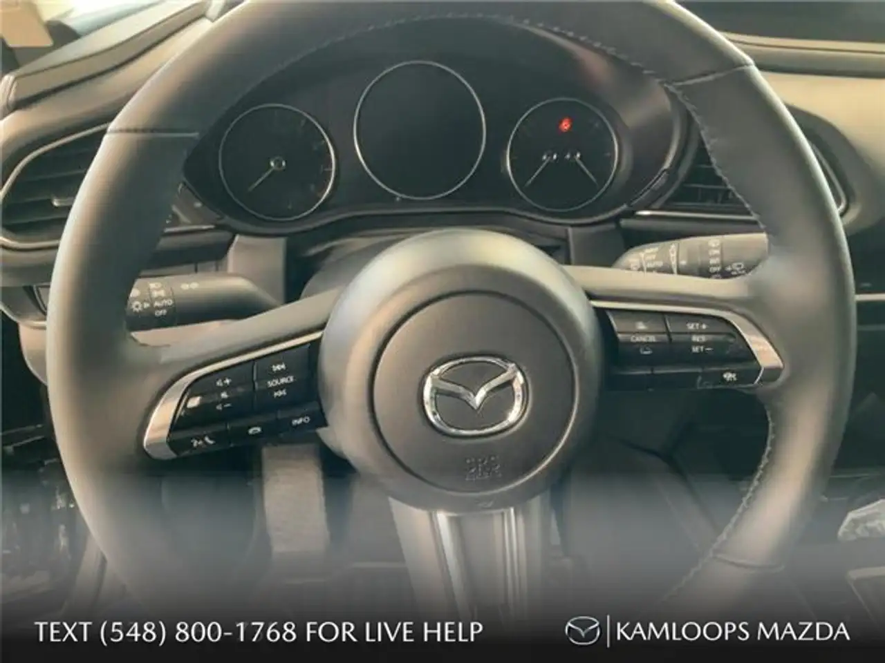 Mazda CX-30 photo Mazda CX-30