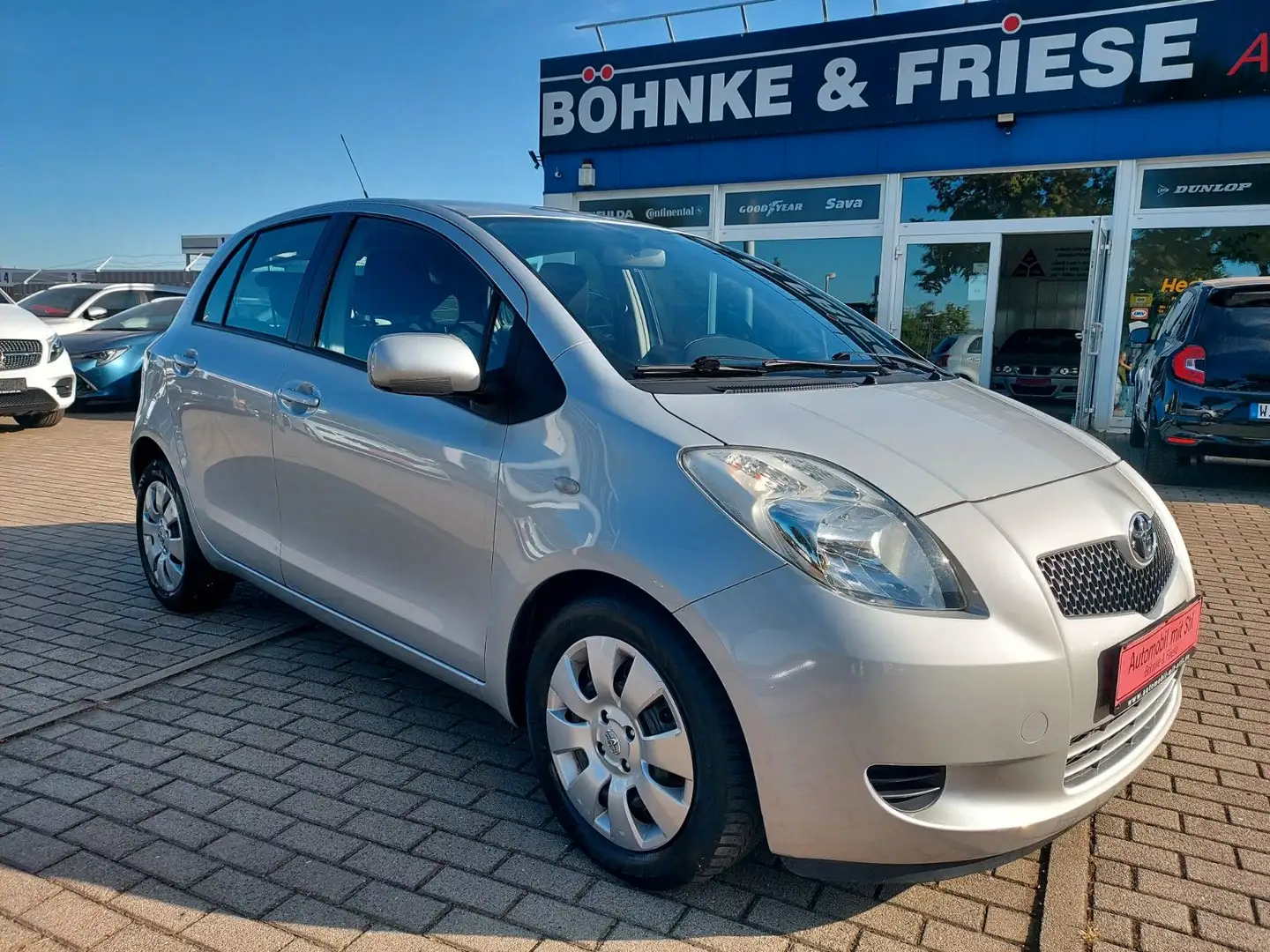 Toyota Yaris Sol Klima Argent - 1