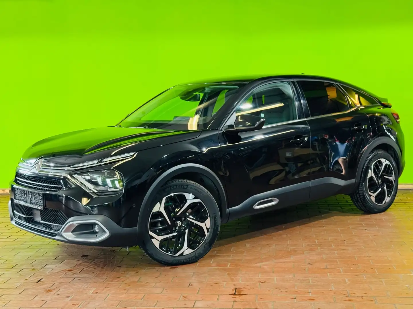 Citroen C4 Lim. Shine Automatik Head-UP Kamera Leder Pdc Schwarz - 2