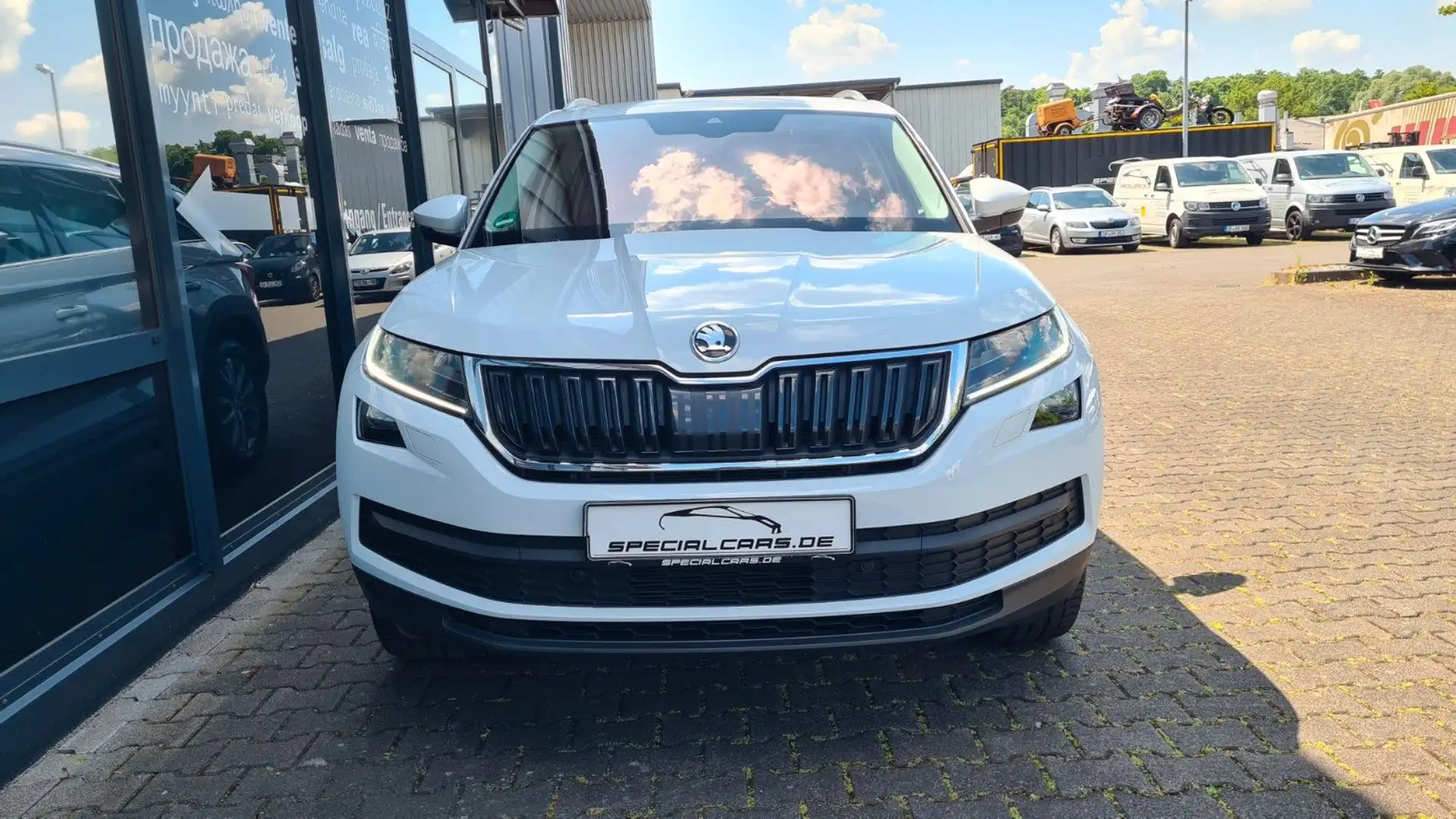 Skoda Kodiaq Style 2.0 TDi - PANO - ACC -MEMORY - Wit - 2