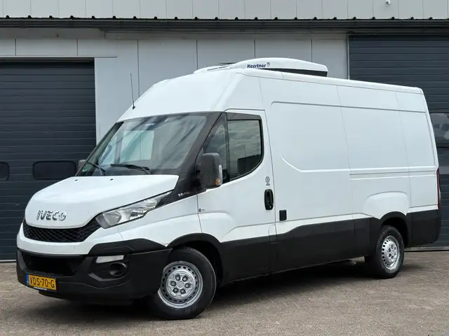 Iveco Daily 35S13V 2.3 127pk Autom. Kühlkasten L3H2 TREKHAAK!