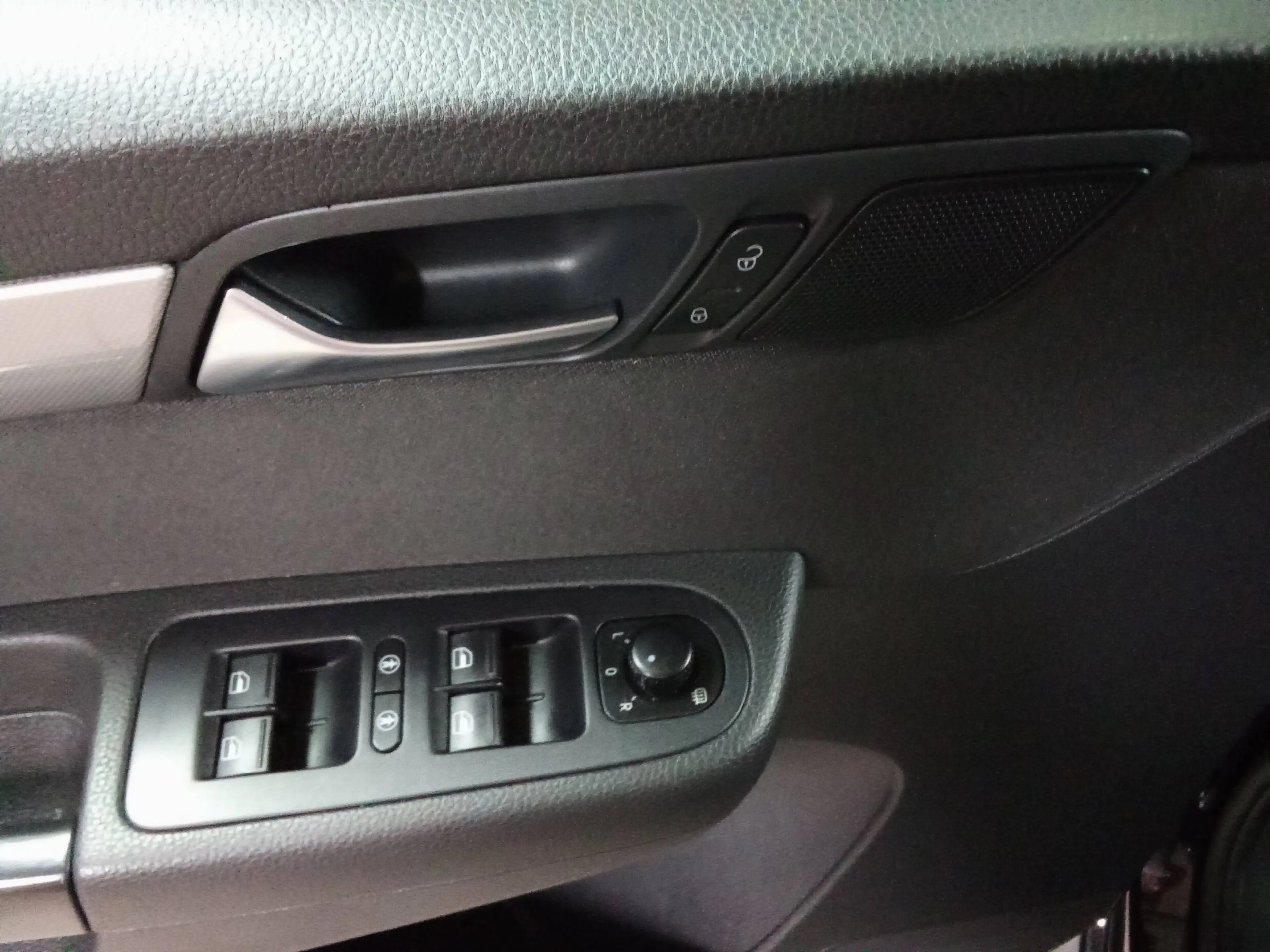 Volkswagen Sharan Comfortline BMT 4Motion 7 Sitzer — photo 9