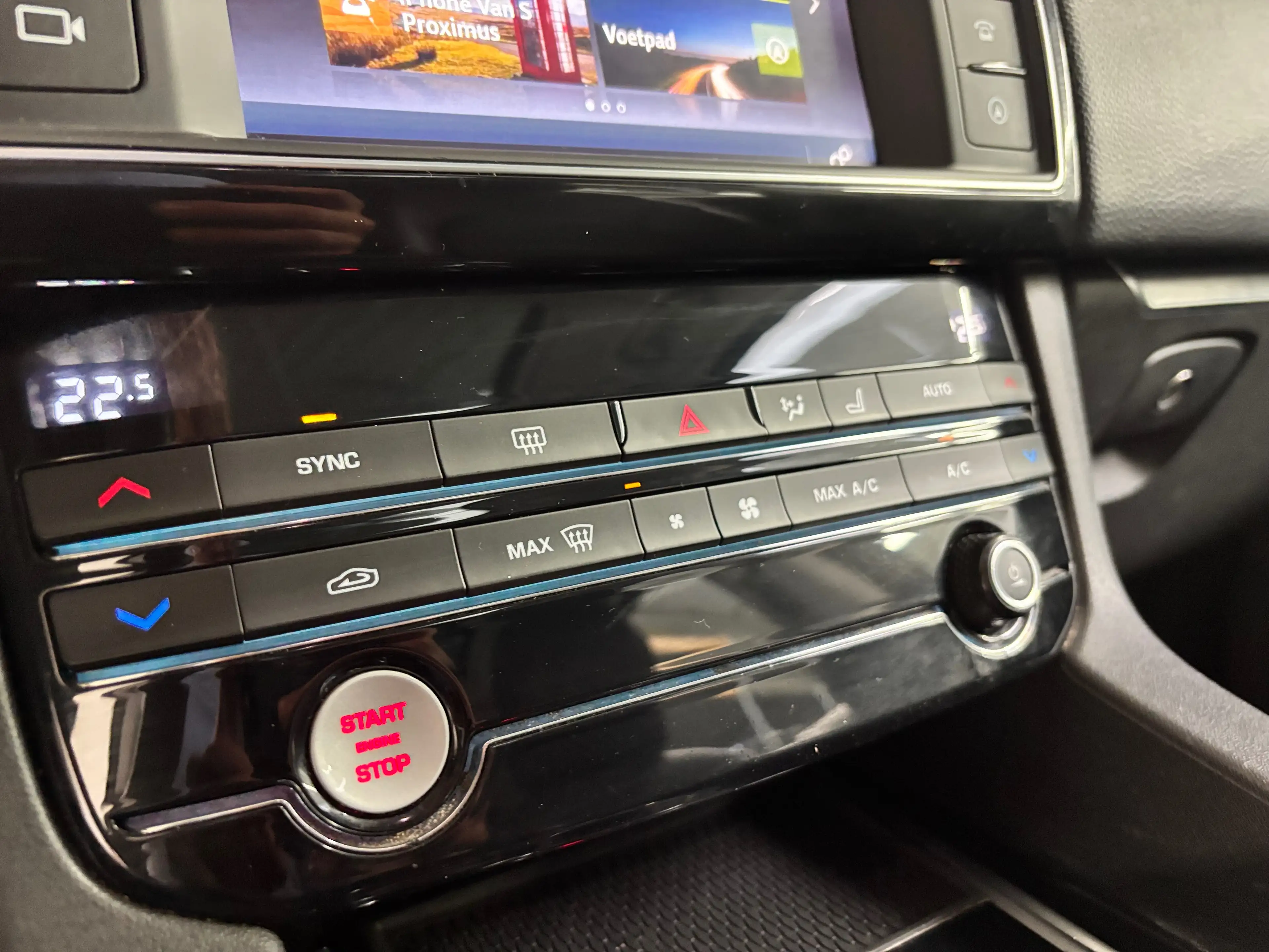 Jaguar F-Pace Jaguar F-PACE 20d AWD Prestige | Automaat | Leder | Navi | Camera | Xenon | 180 PK — photo 14