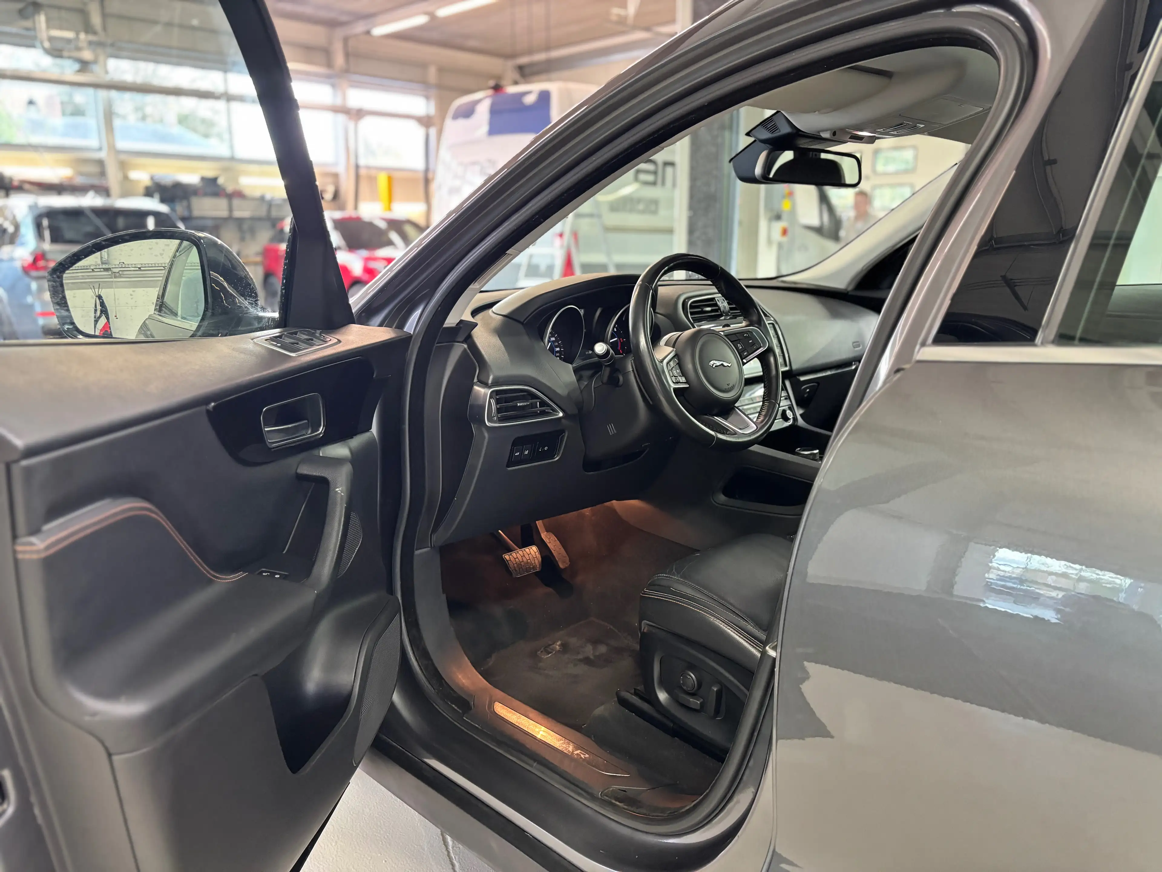 Jaguar F-Pace Jaguar F-PACE 20d AWD Prestige | Automaat | Leder | Navi | Camera | Xenon | 180 PK — photo 8