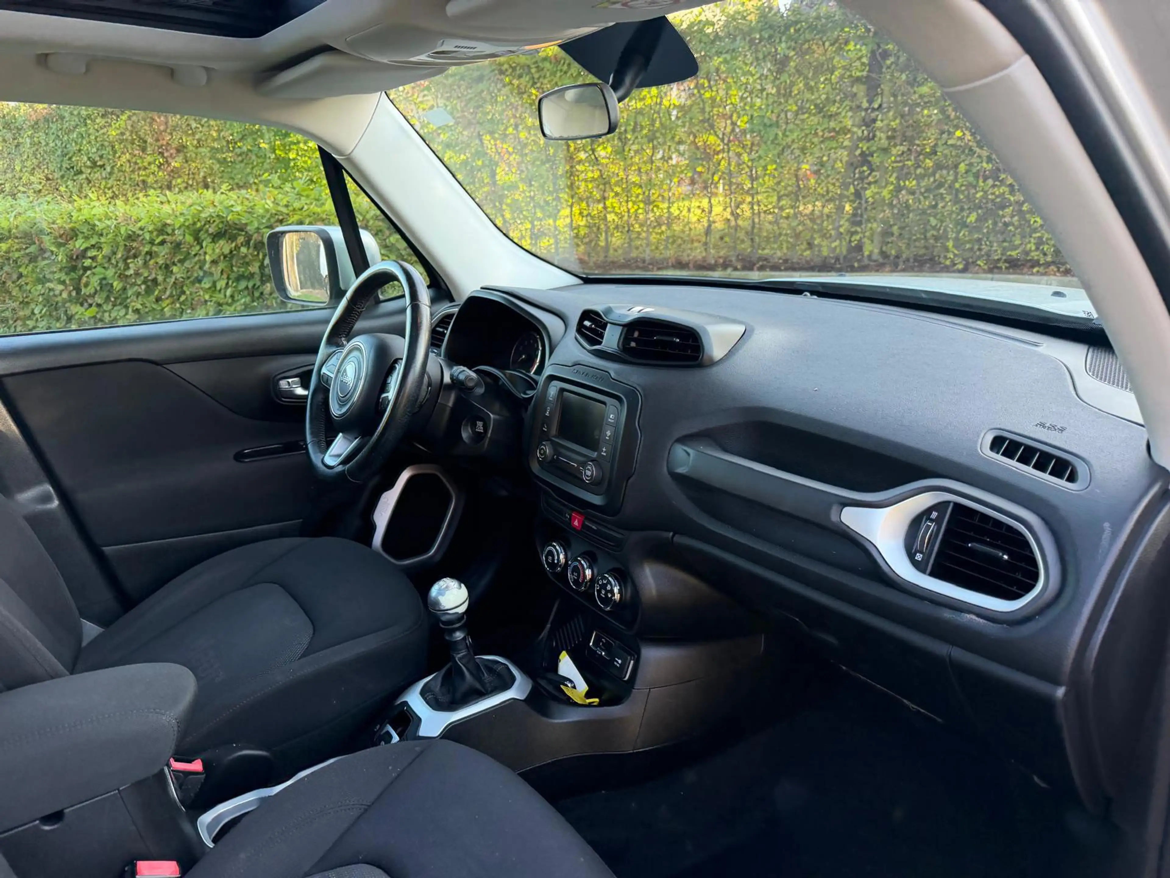 Jeep Renegade 1.4 MultiAir Freedom-Pano dak-NL auto-Navigatie- — photo 7