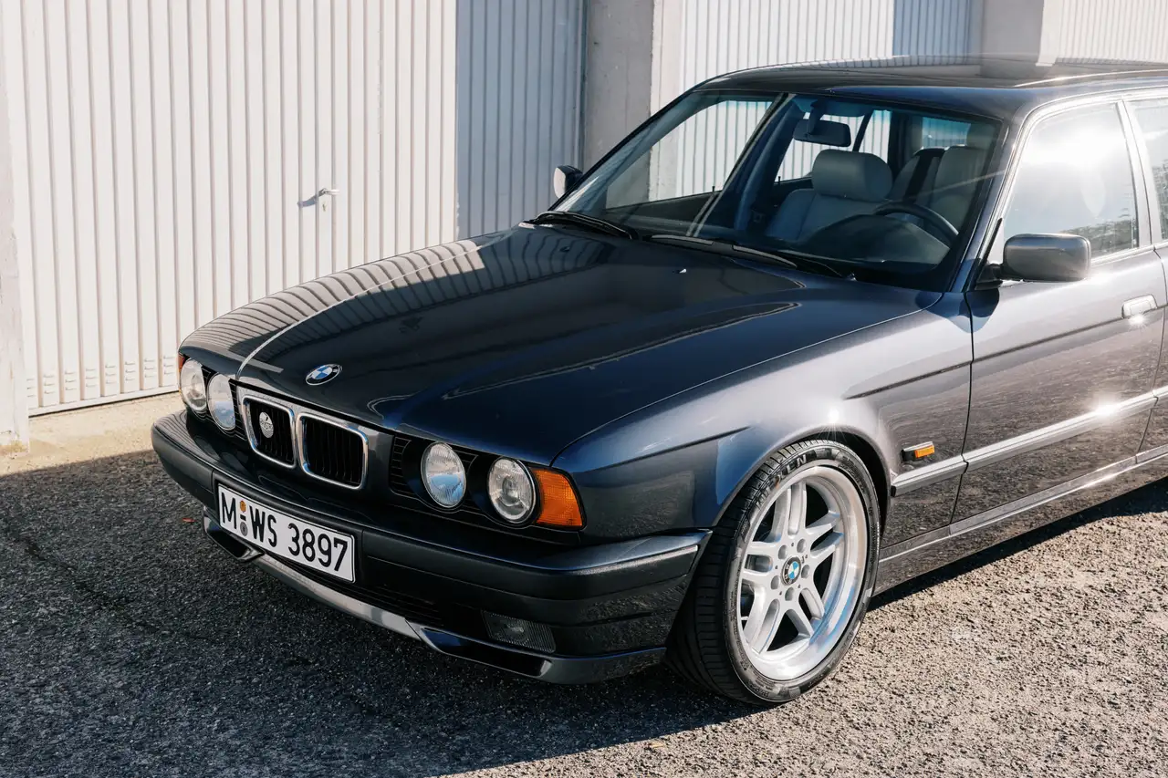 BMW 525 E34 525i touring Executive - restauriert, foto 2