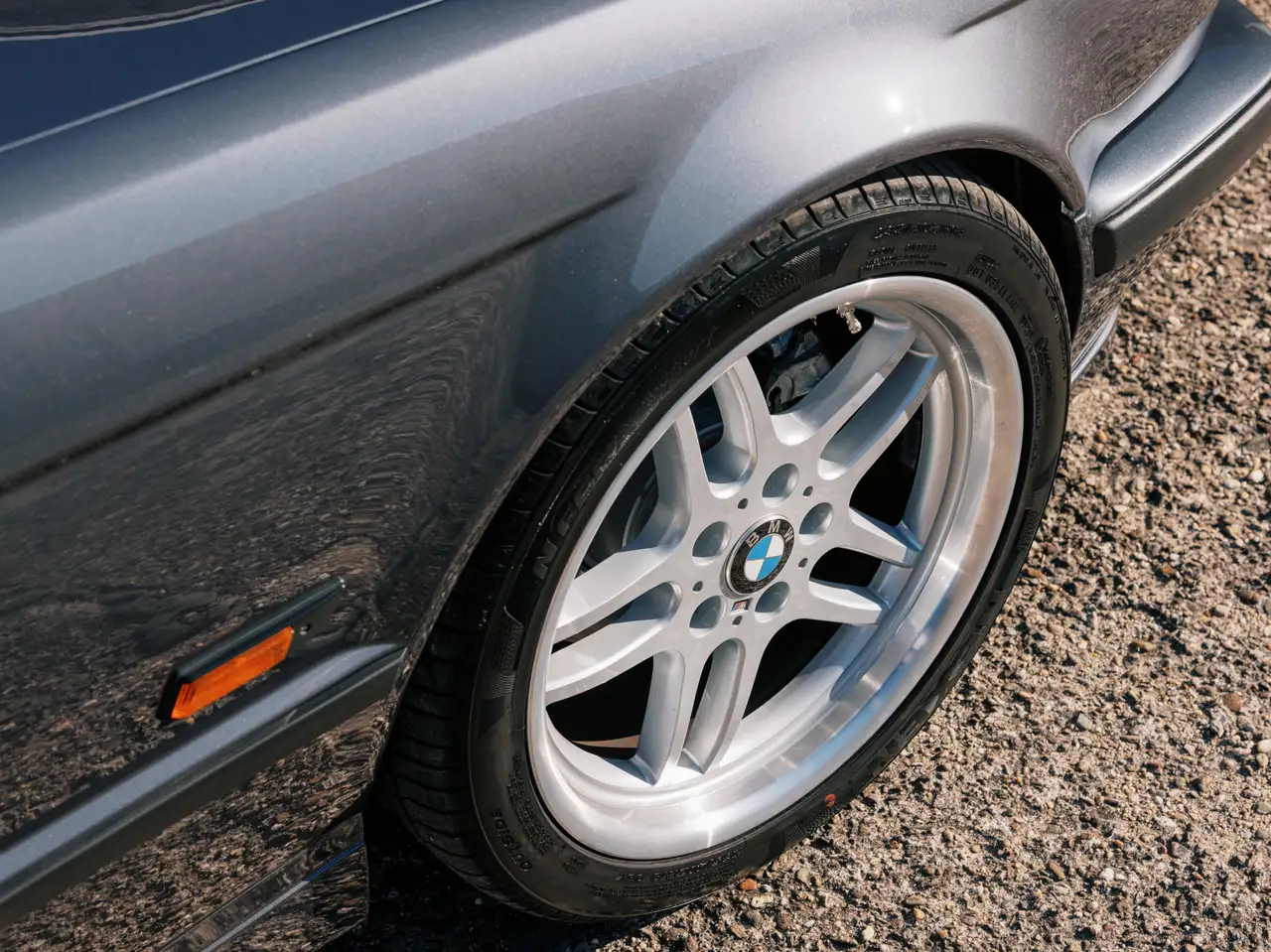 BMW 525 E34 525i touring Executive - restauriert, foto 6